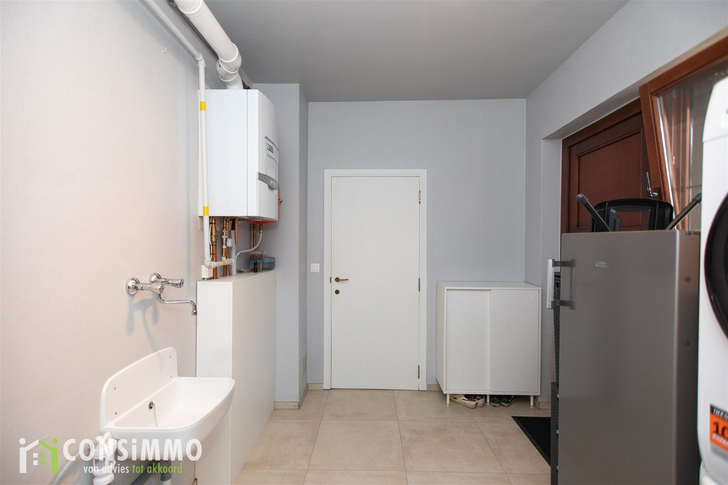Instapklare, gelijkvloerse woning met 3 slaapkamers en 2 badkamers in Alken! foto 26