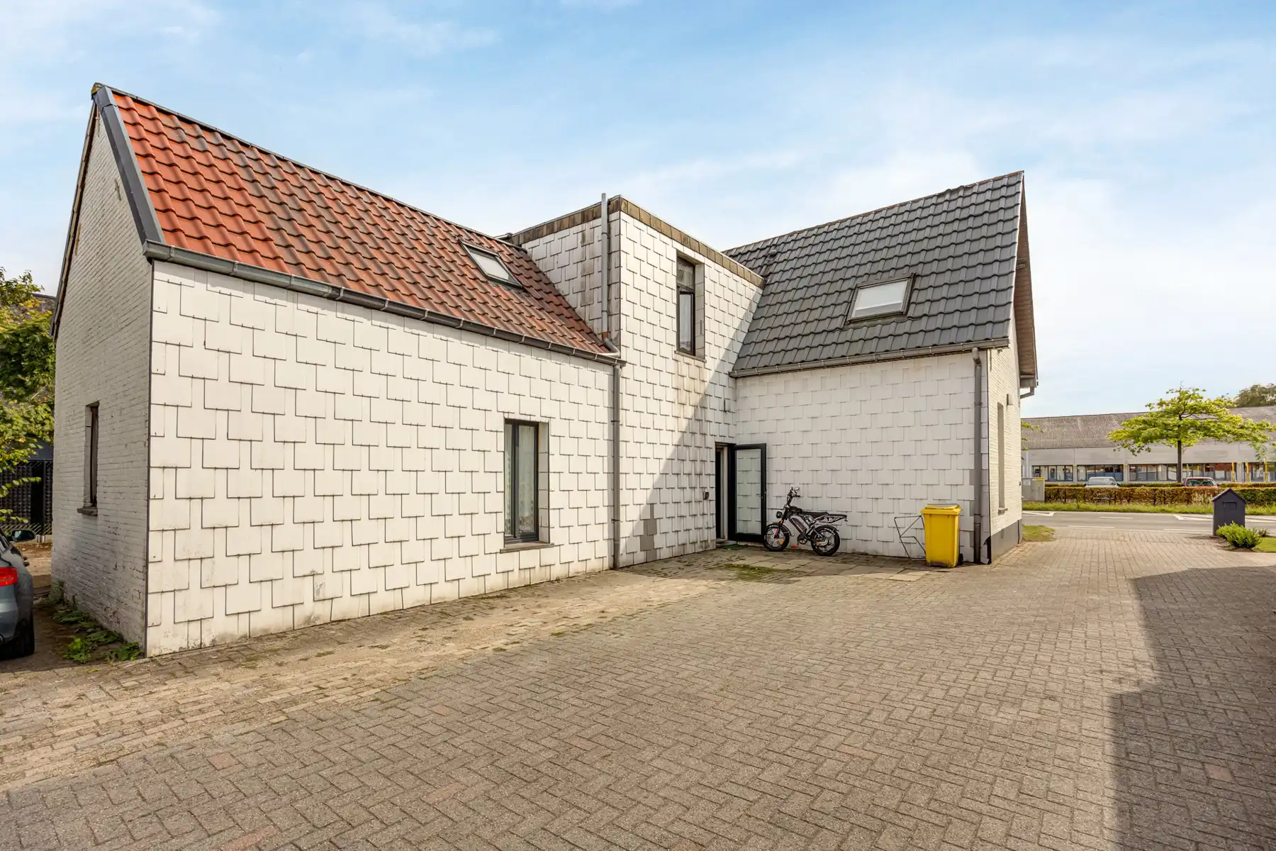 Een woning op een perceel van 944 m² in het centrum van Hoogstraten. foto 10