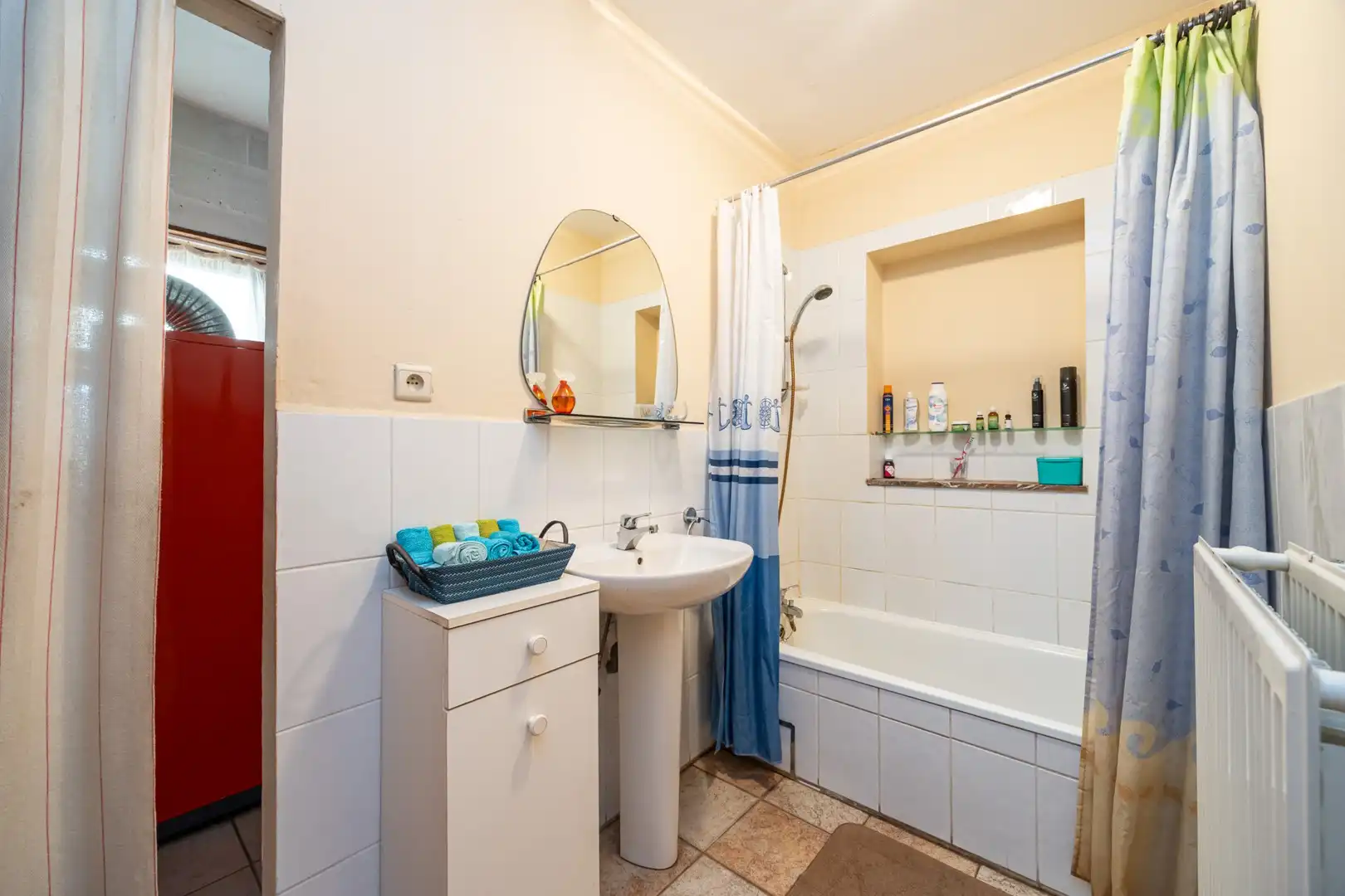 Vrijstaande woning met veel ruimte, omgeven door groen. foto 21