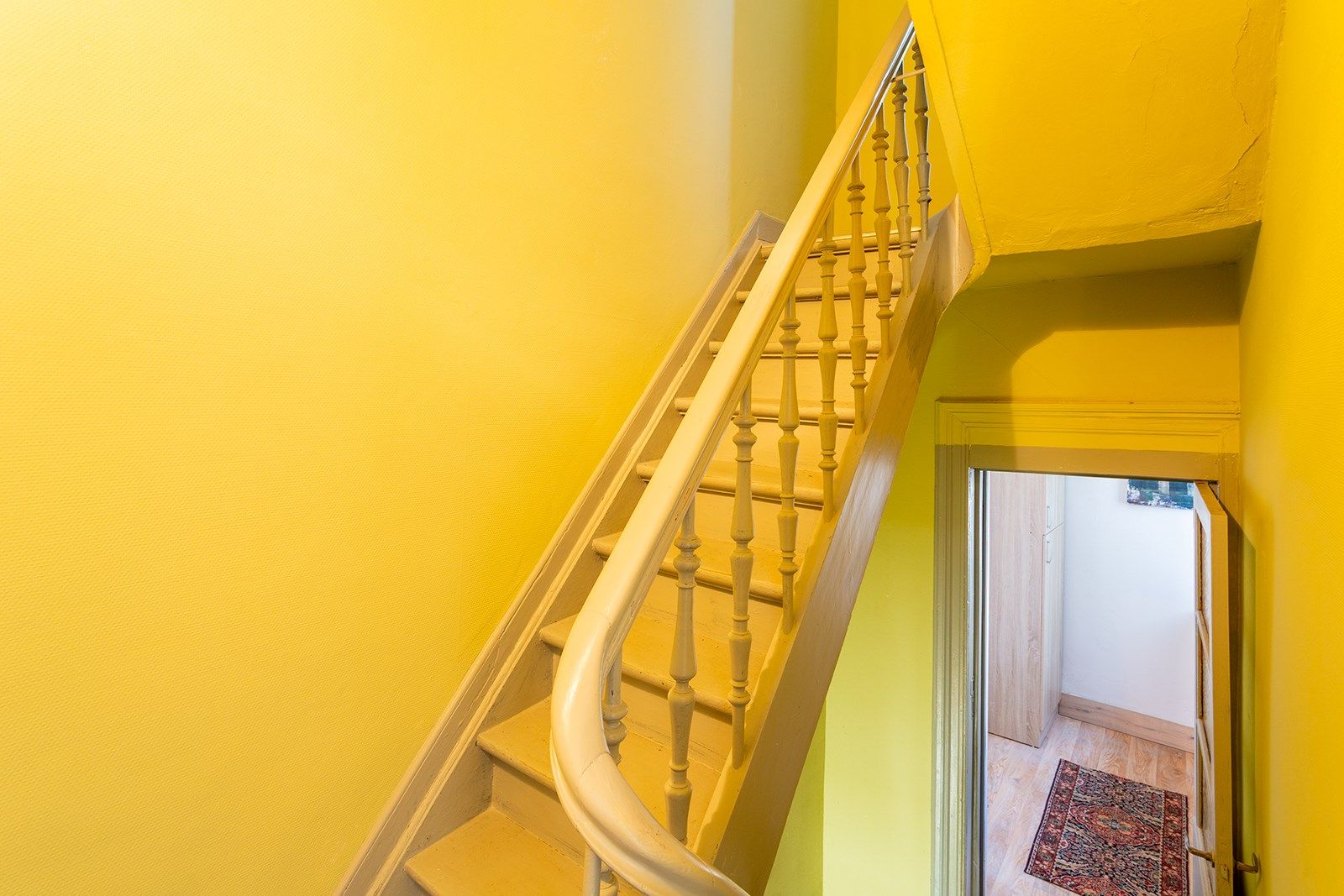 Statige woning met koer foto 9