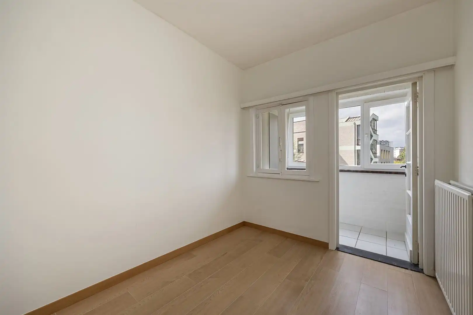 Instapklaar 2-slaapkamerappartement met EPC B foto 8