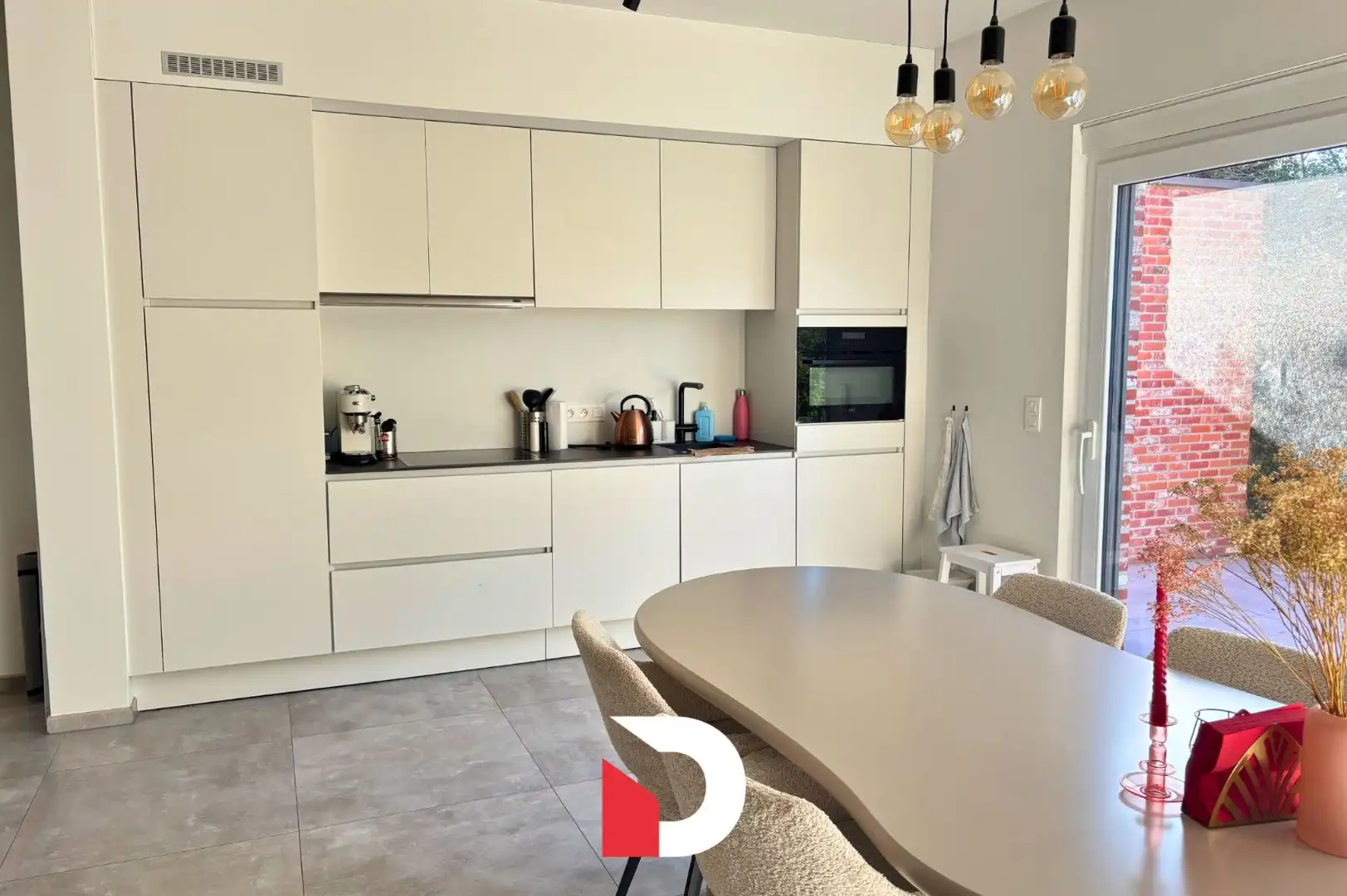 Gezellige woning in een kleinschalig woonproject te Sint-Andries foto 4