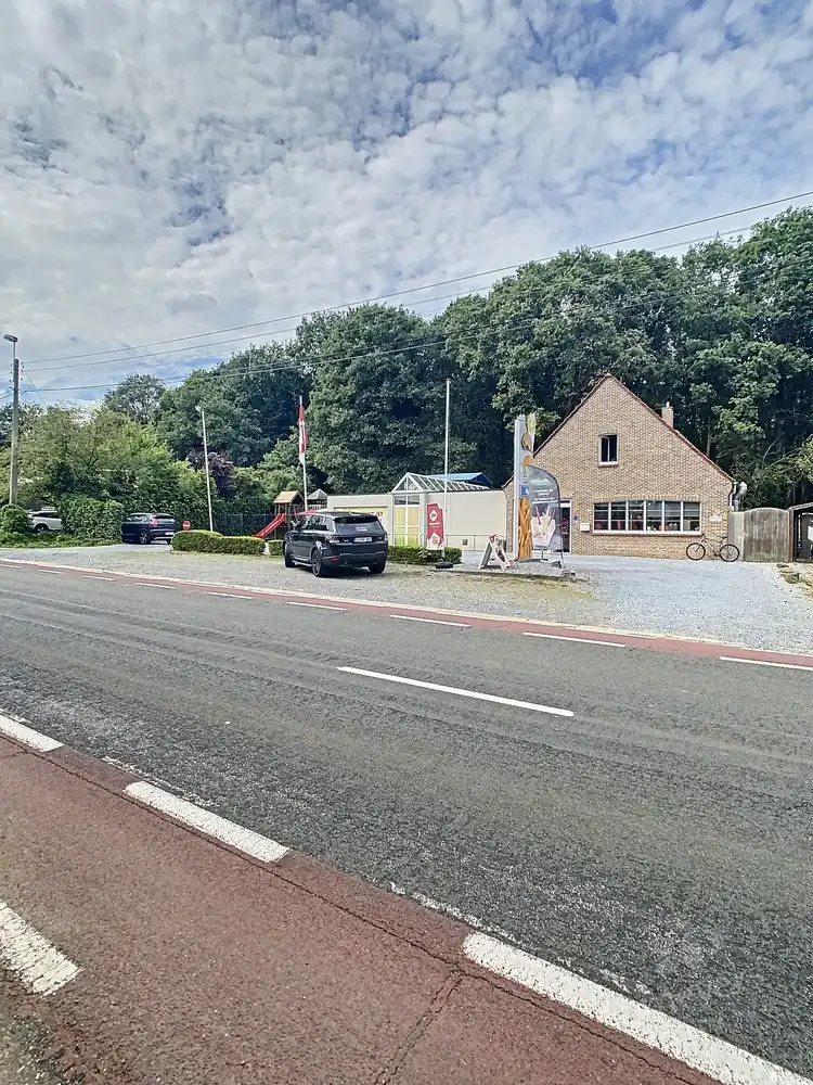 Commercieel te koop Koerselsesteenweg 134 - 3582 Koersel
