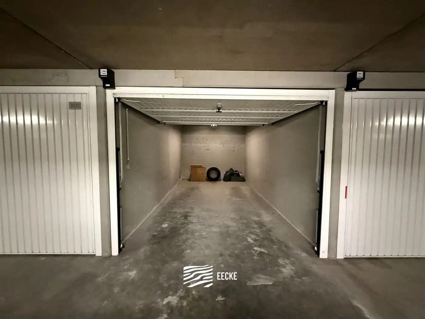 Parking/Garagebox foto 2