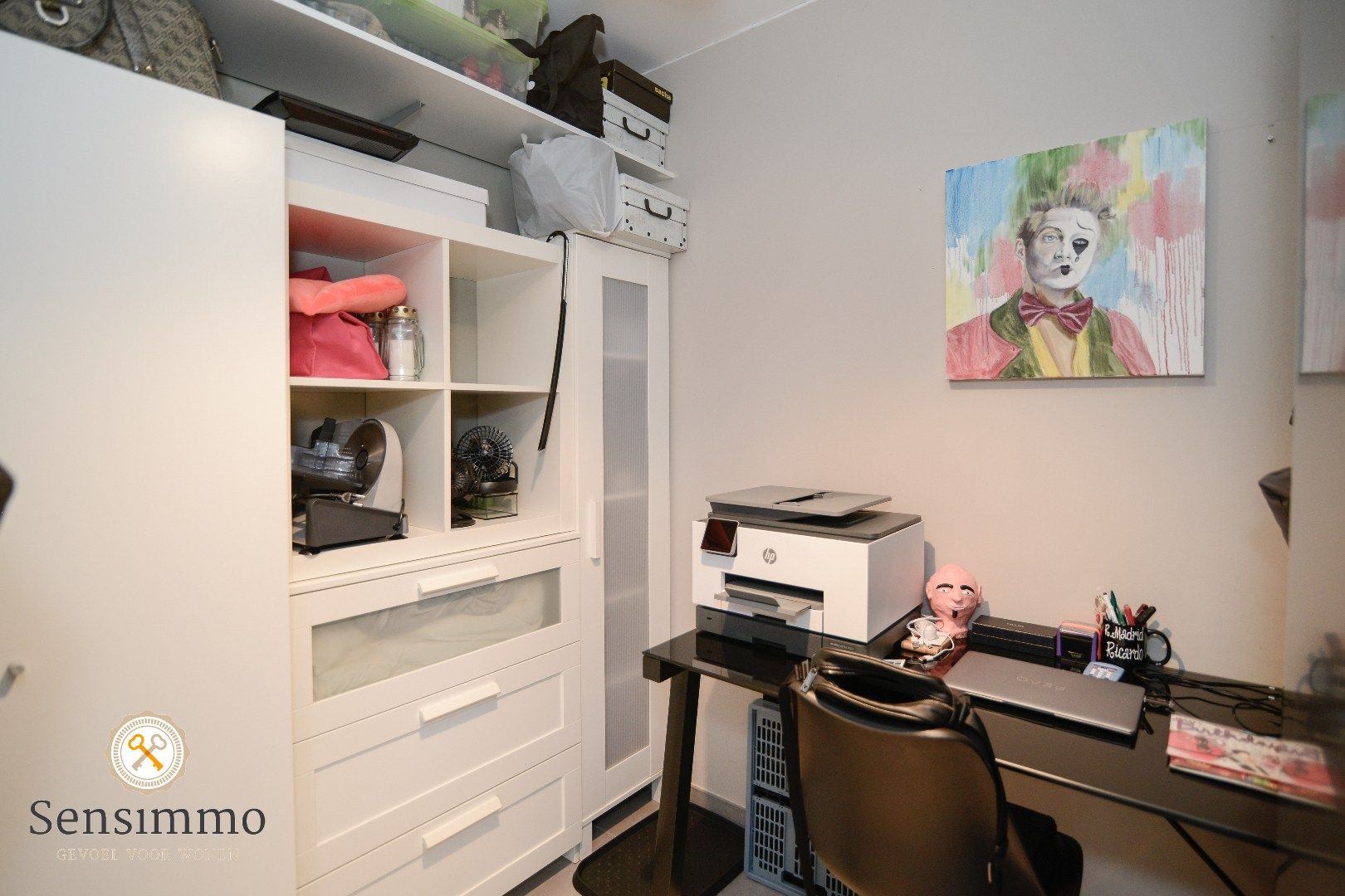 Modern en ruim appartement met 1 slaapkamer, dubbel terras en privé parking foto 20