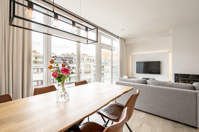 Stijlvol gerenoveerd appartement op een boogscheut van de zee en het winkelcentrum foto 9