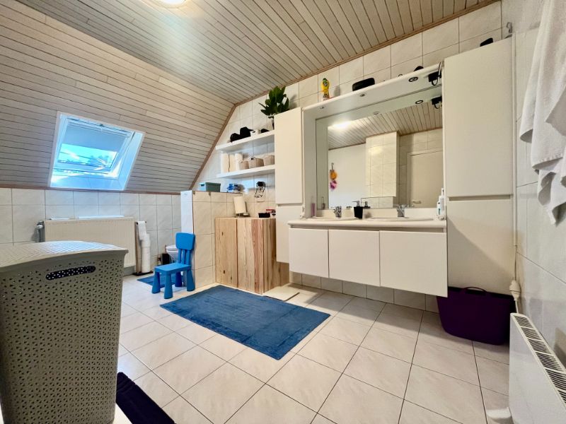 PRACHTIGE VILLA MET DRIE SLAAPKAMERS EN EEN GROTE TUIN foto 6