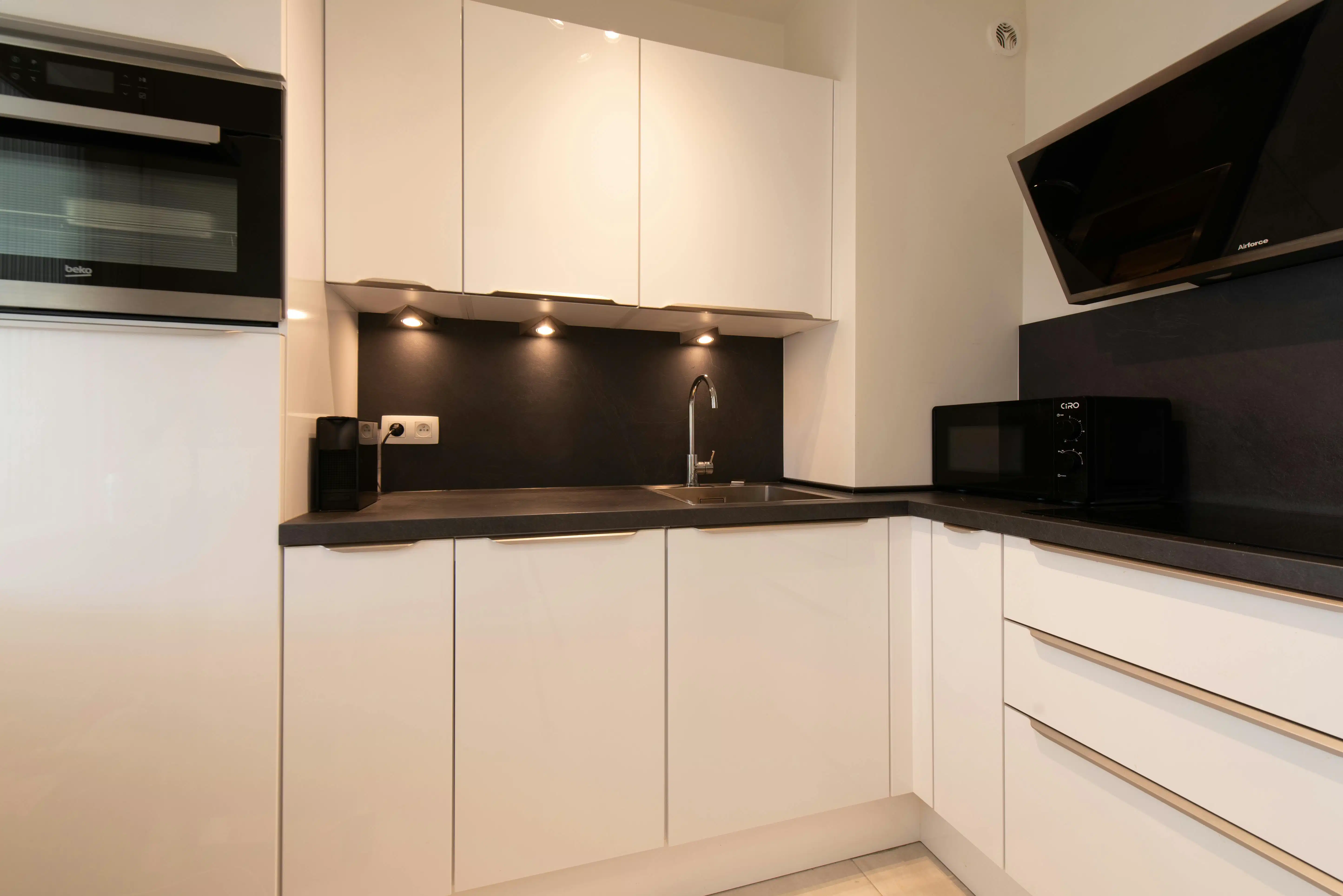 Prachtig instapklaar 1 slaapkamer appartement met zijdelings zeezicht  foto 6