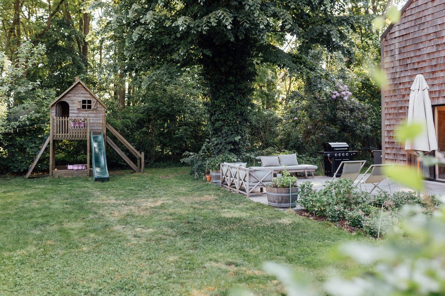 Prachtig gerenoveerde woning op uniek perceel te Putte foto 16