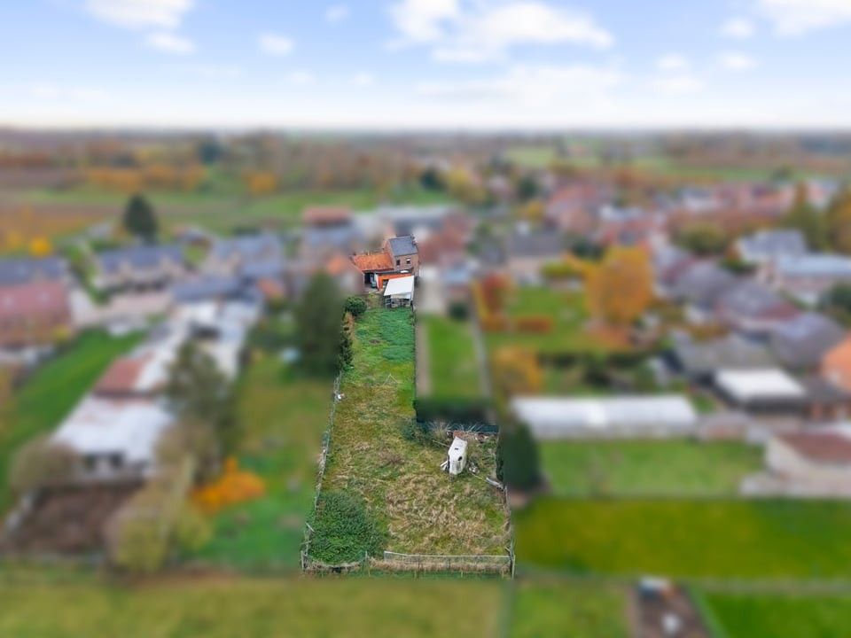 TE RENOVEREN WONING OP EEN PERCEEL VAN 14A57CA IN ZOUTLEEUW foto 2