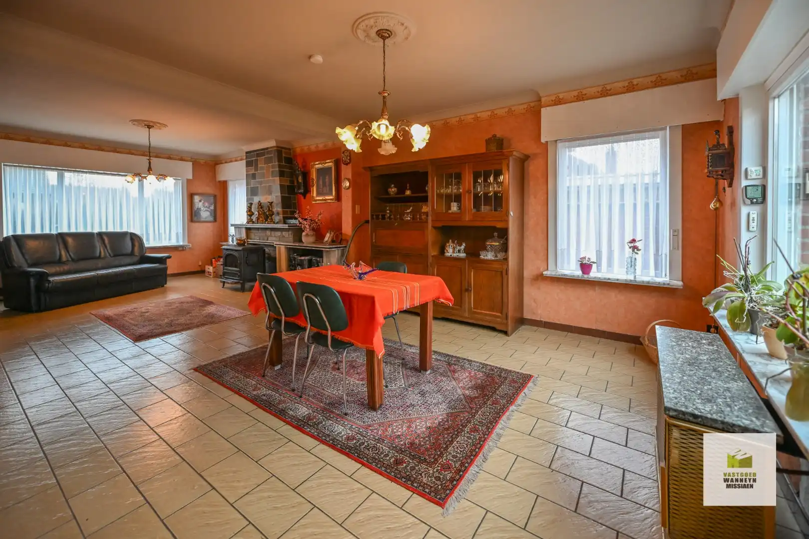 Te renoveren woning met 3 slpk, grote tuin en landelijk vergezicht op 608m2 foto 4