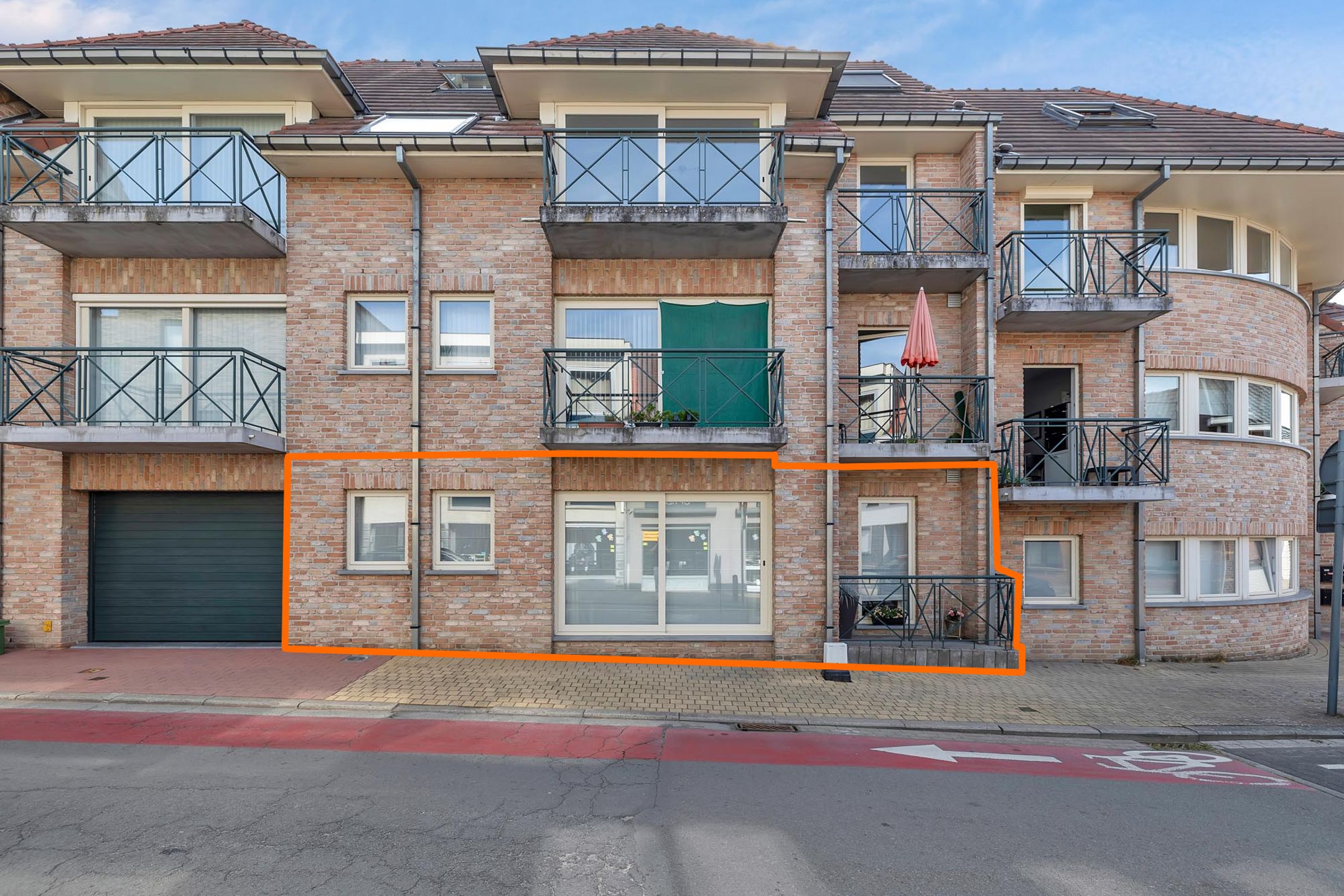 ()=>{if(producerUpdateValueVersion(node),producerAccessed(node),node.value===ERRORED)throw node.error;return node.value} A. Brabanterstraat 158/1 - 9470 Denderleeuw
