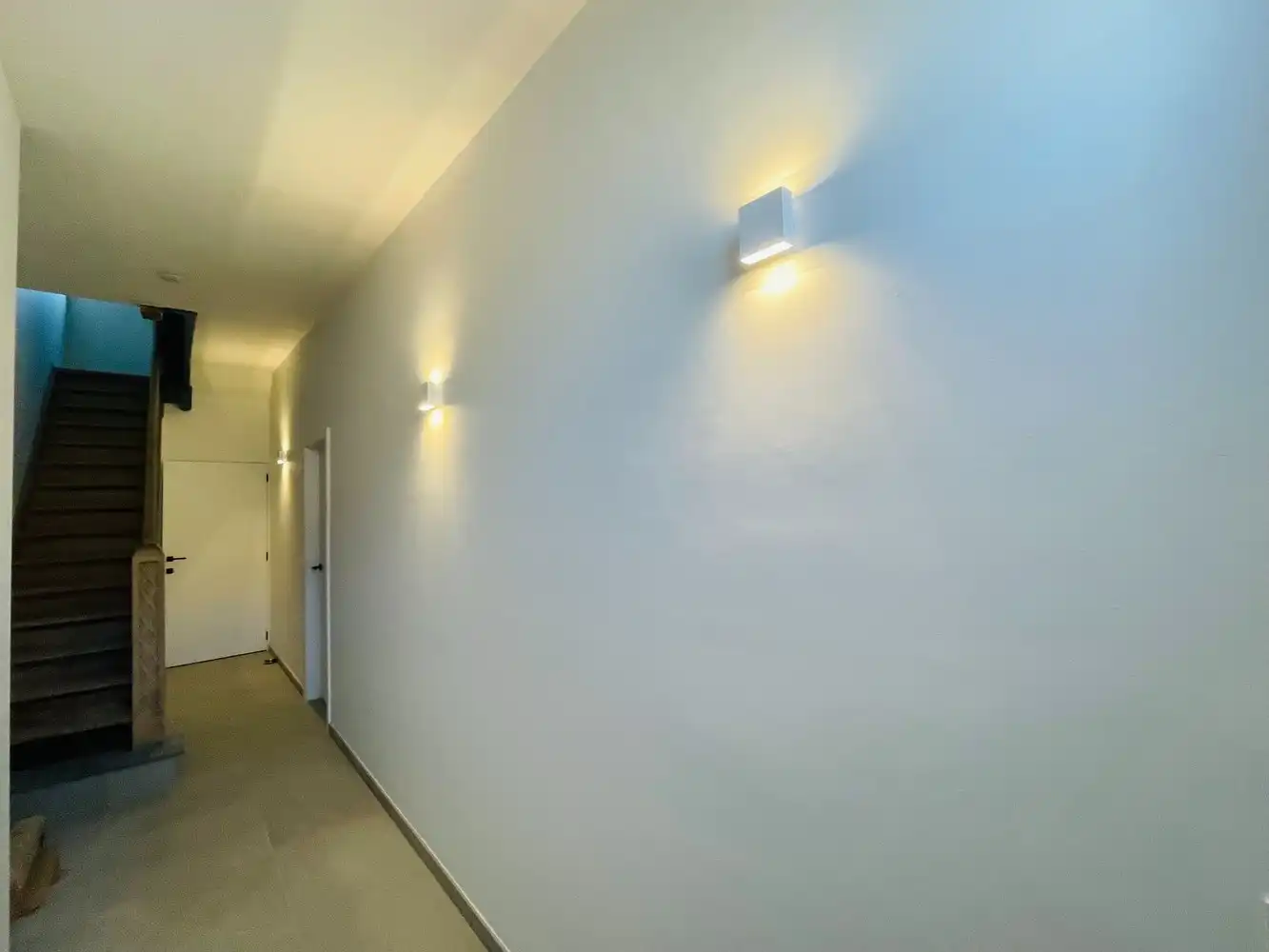 EXCLUSIEF WONEN in Brugge centrum, met zicht op de REIEN, ENERGIEZUINIG  TOTAAL GERENOVEERD BURGERSHUIS met 6 slaapkamers en, 3 nieuwe badkamers , stadspatio. foto 26