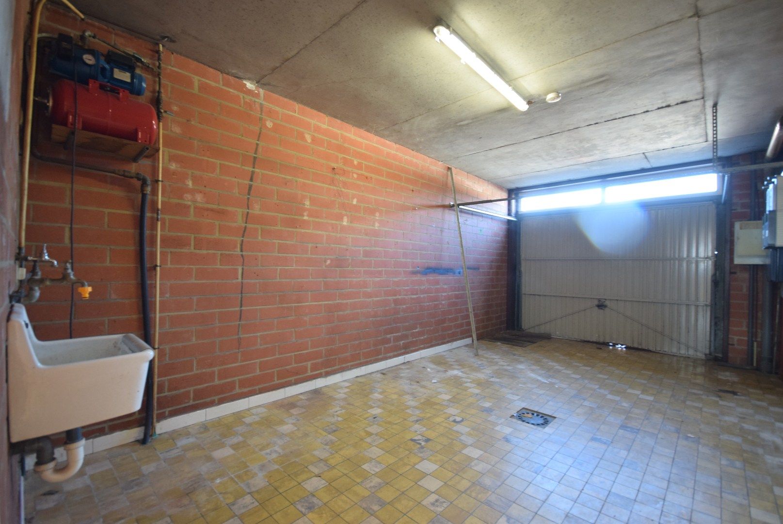 HALFOPEN BEBOUWING MET POTENTIEEL foto 15