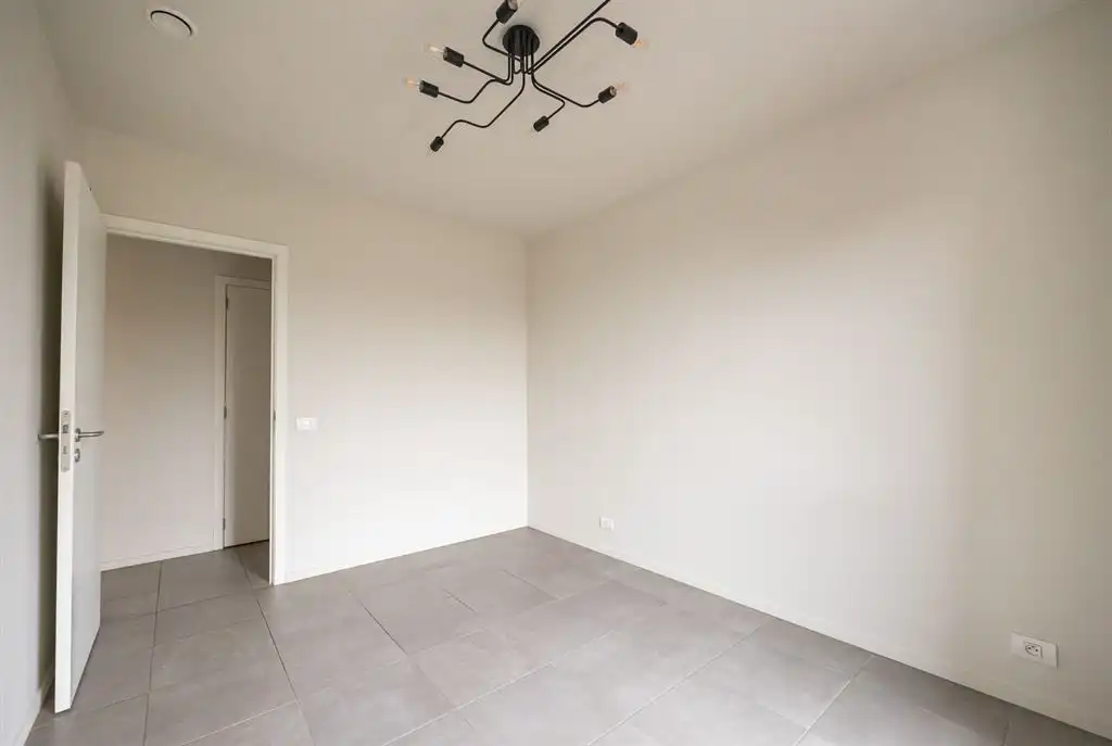 Recent appartement met groen zicht en P foto 11