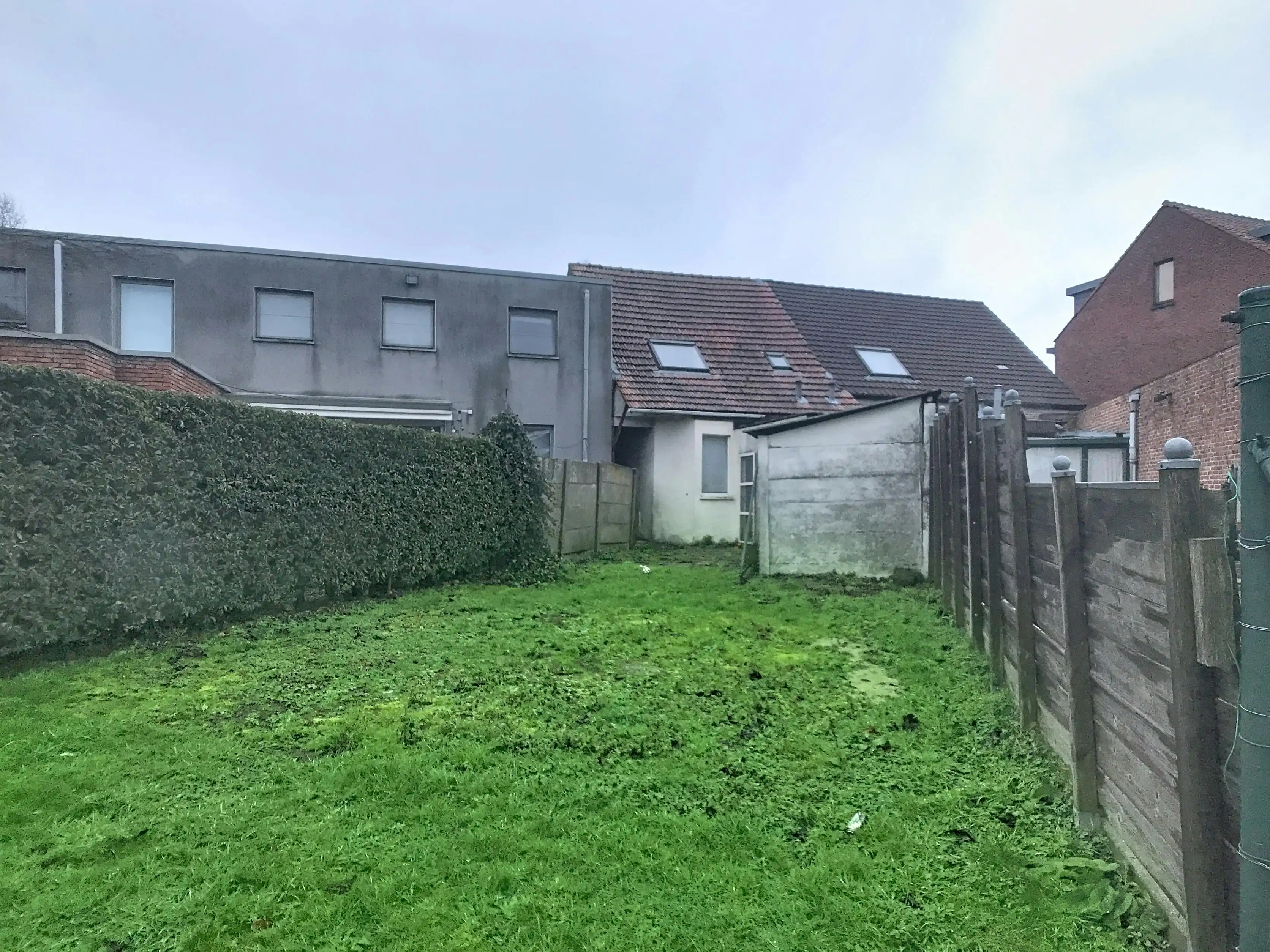 Te renoveren huis te koop in centrum Wuustwezel foto 8