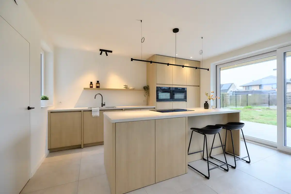 HECTAAR BOUWT MODERNE OPEN NIEUWBOUWWONING TE OOSTDUINKERKE foto 5