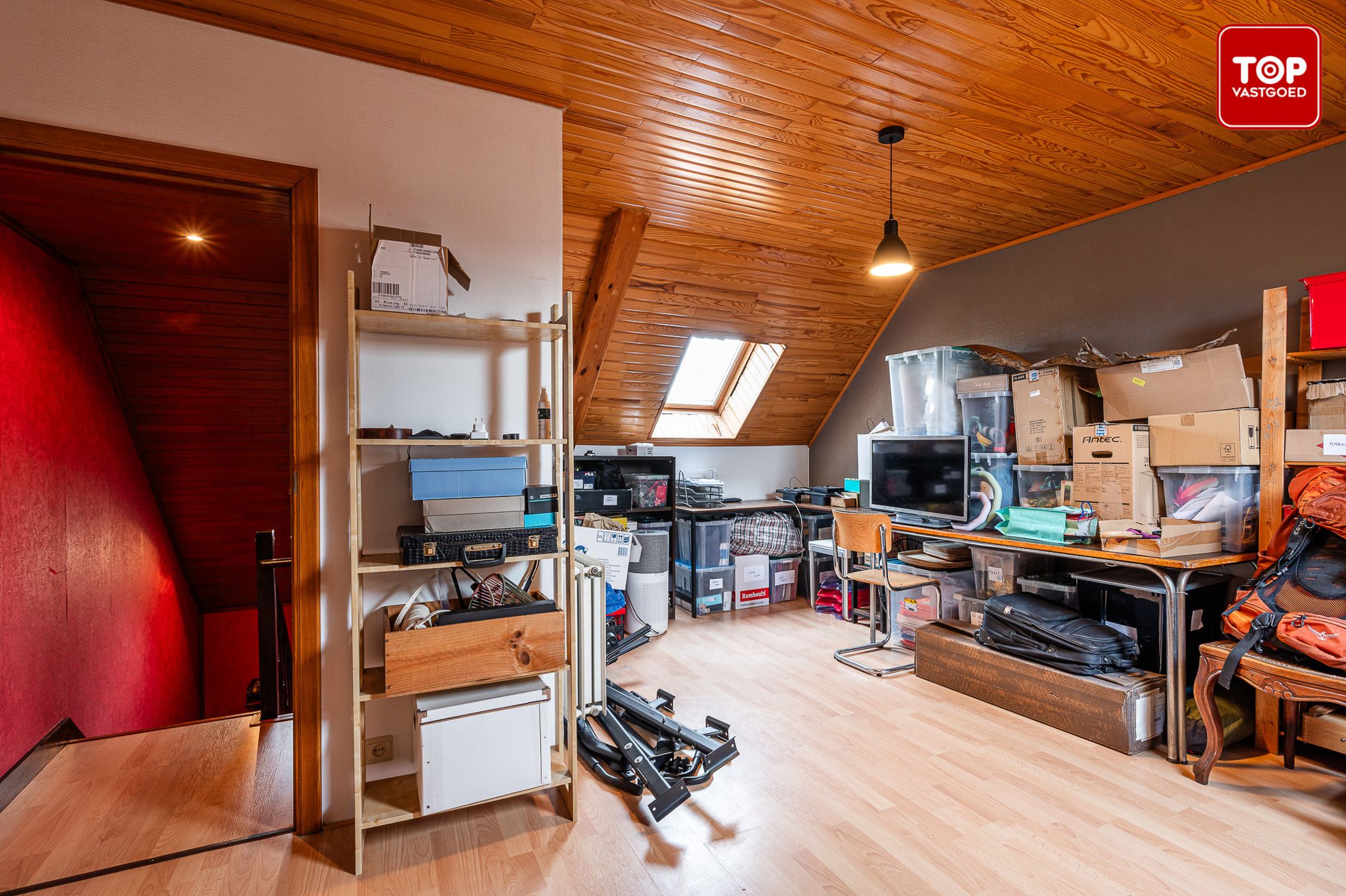 Charmante woning nabij het centrum van Drongen foto 19