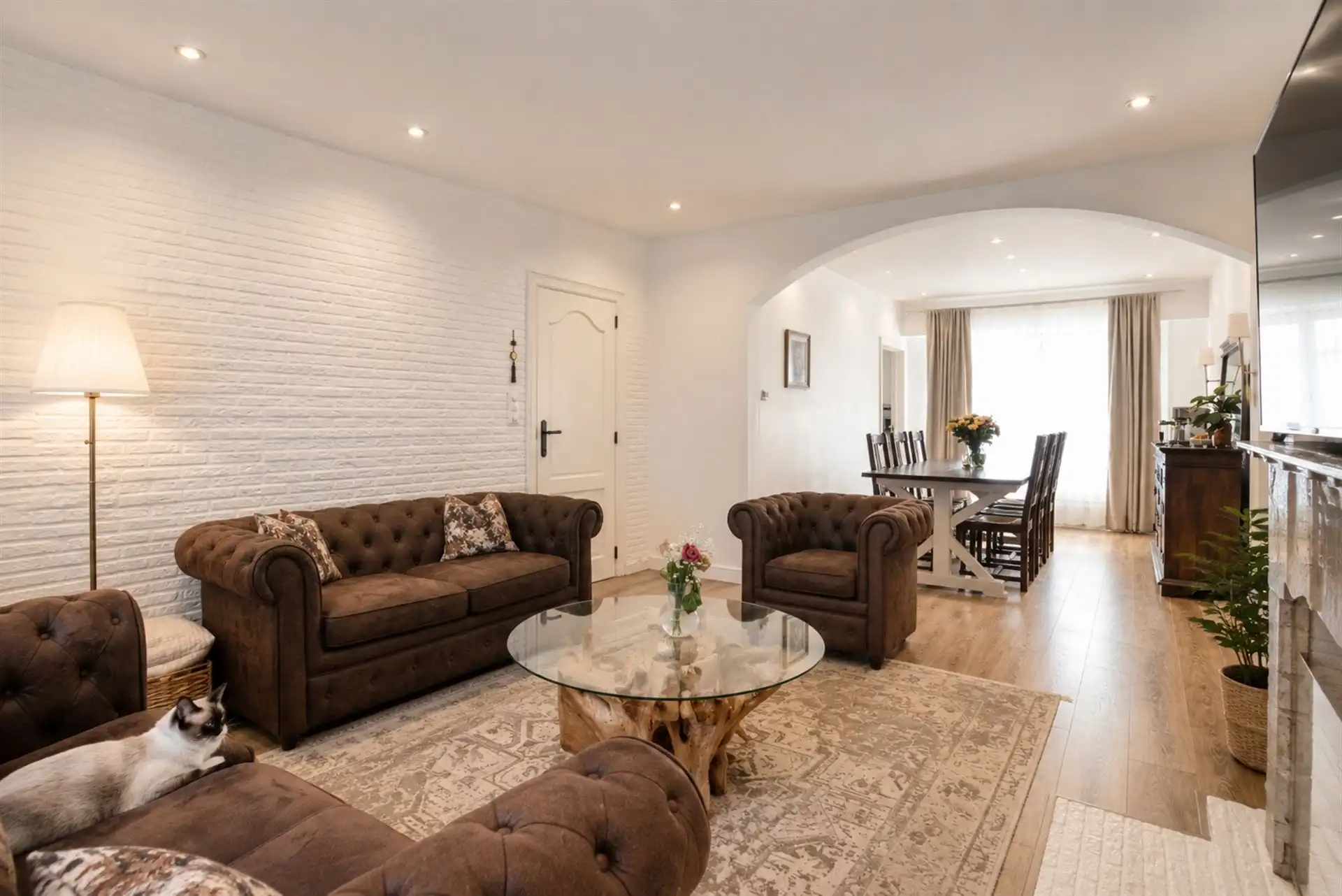 Instapklare woning met 4 slpk, kelder, ZO-tuin + uitweg foto 7