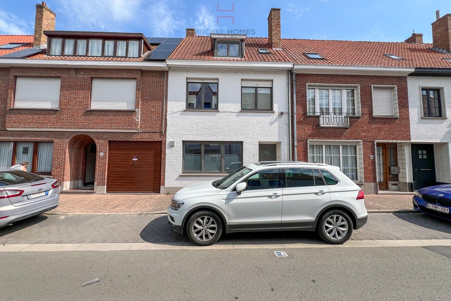 Charmante en volledig gemeubelde gezinswoning in het hart van Oud-Knokke foto 2