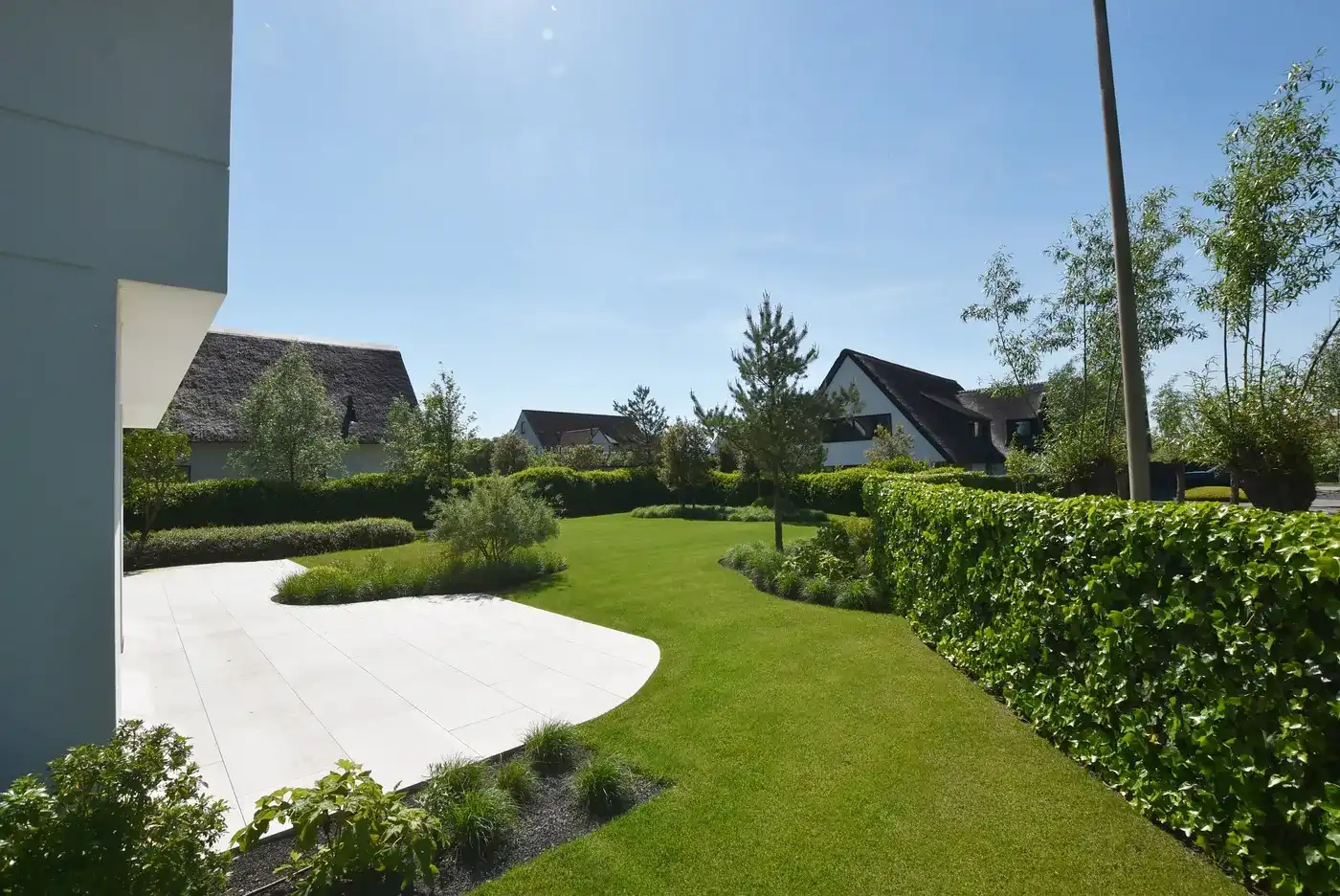 Exclusieve instapklare nieuwbouwvilla met open zichten en perfecte zuidwest oriëntatie. foto 3