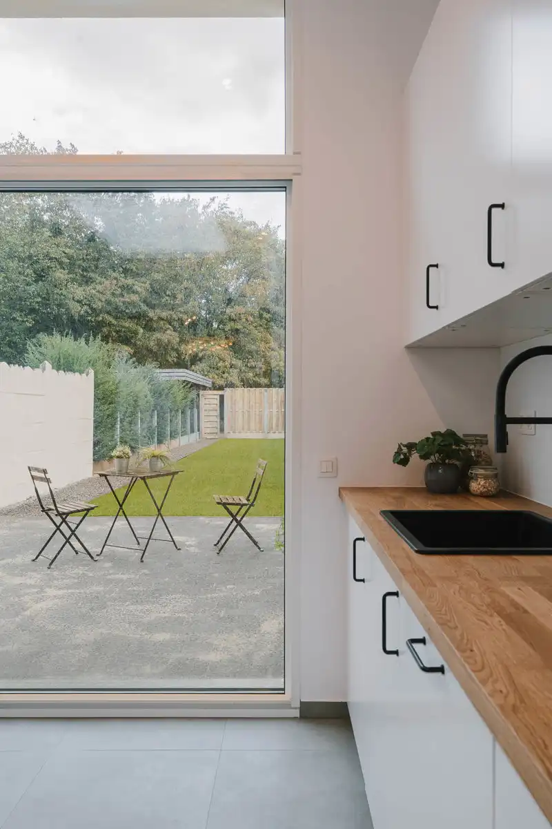 Vernieuwde energiezuinige woning in centrum Tremelo foto 14