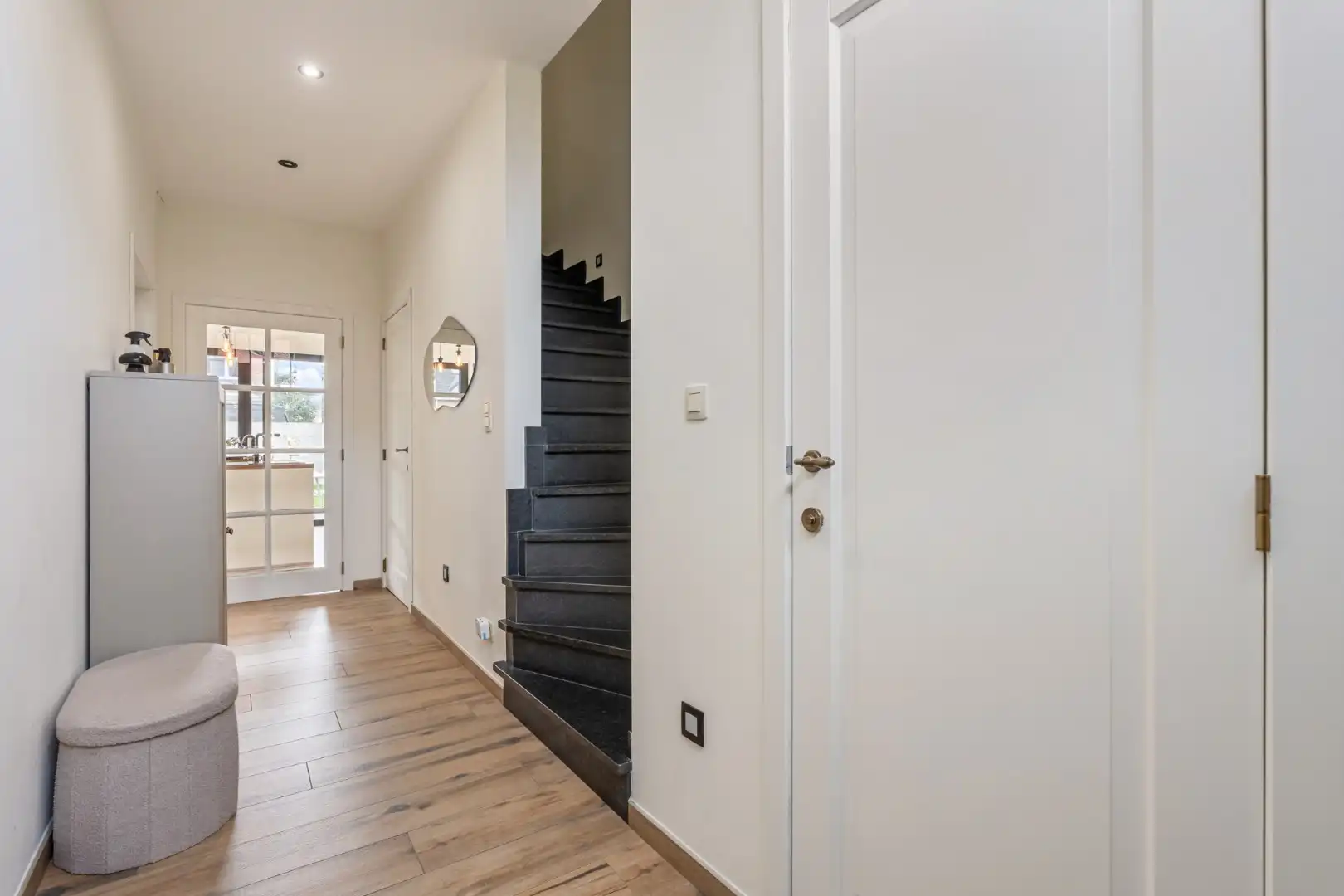 UNIEK VASTGOEDAANBOD! Kwaliteitsvolle pastorijwoning met duurzame technieken en uitzonderlijk wooncomfort foto 10