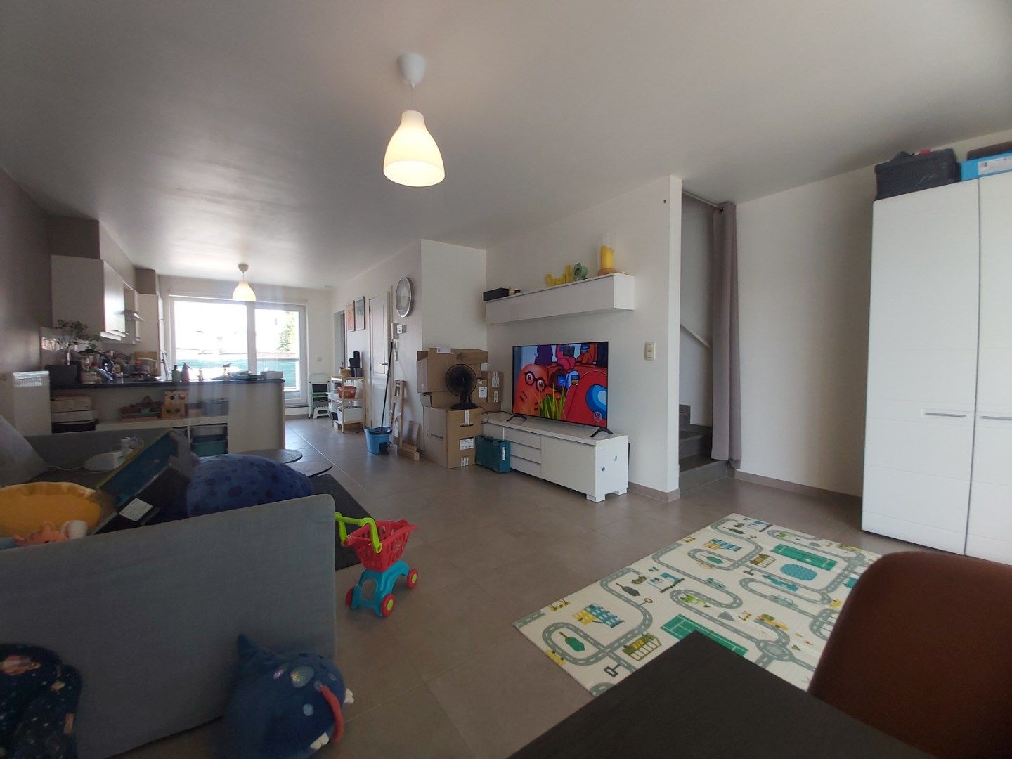 Instapklaar duplex-appartement met 2 slaapkamers foto 3