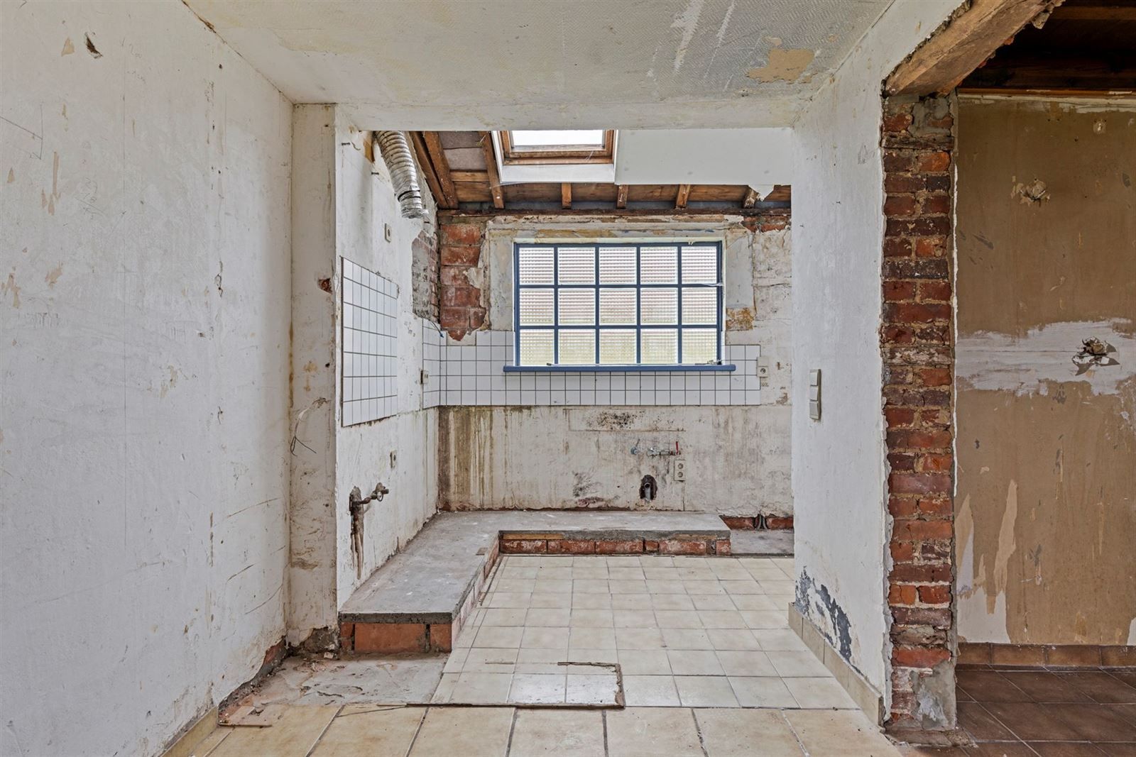 Renovatieproject in prachtige groene omgeving ! foto 9