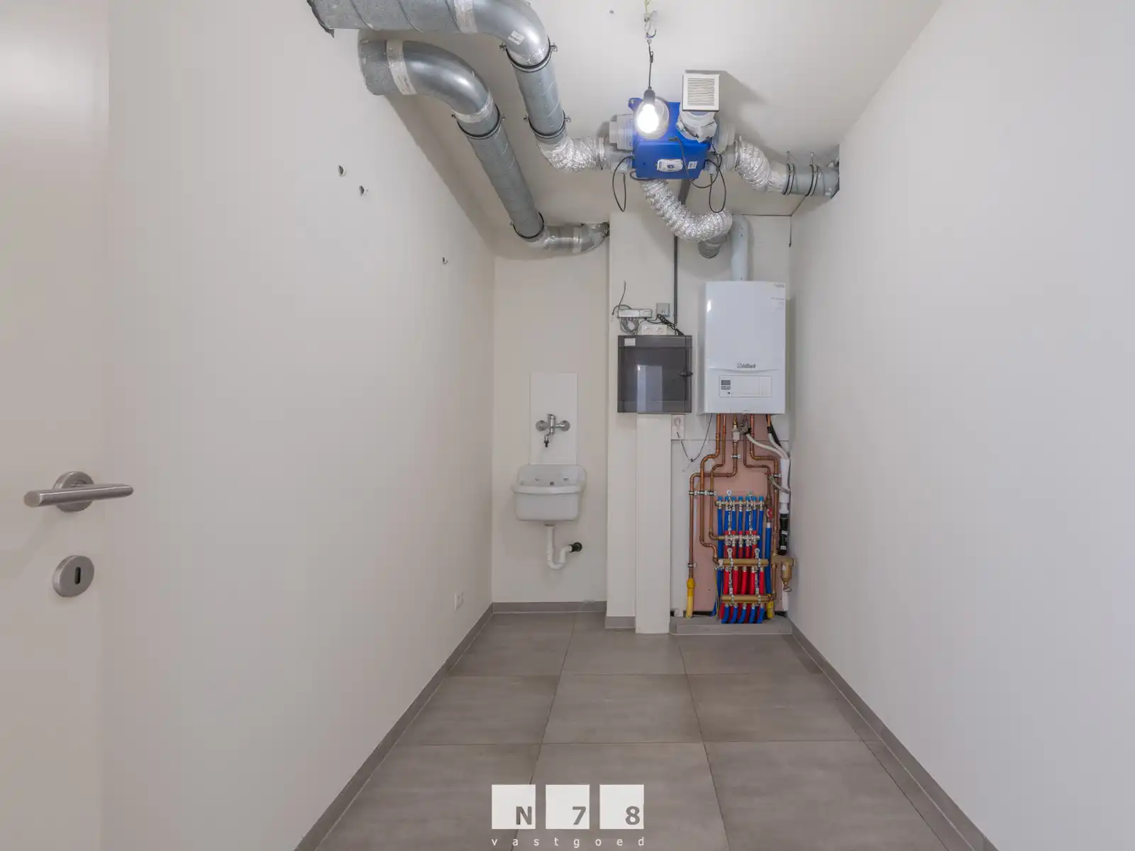 Appartement te huur foto 12