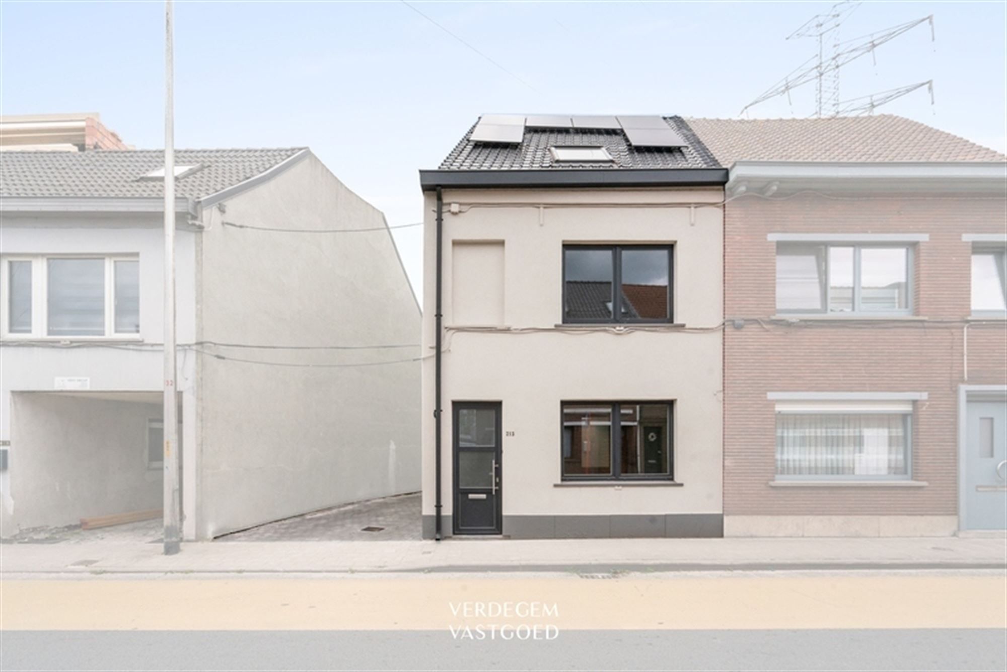 Volledig gerenoveerde woning met 3 slaapkamers, EPC A en buitenplek foto 14