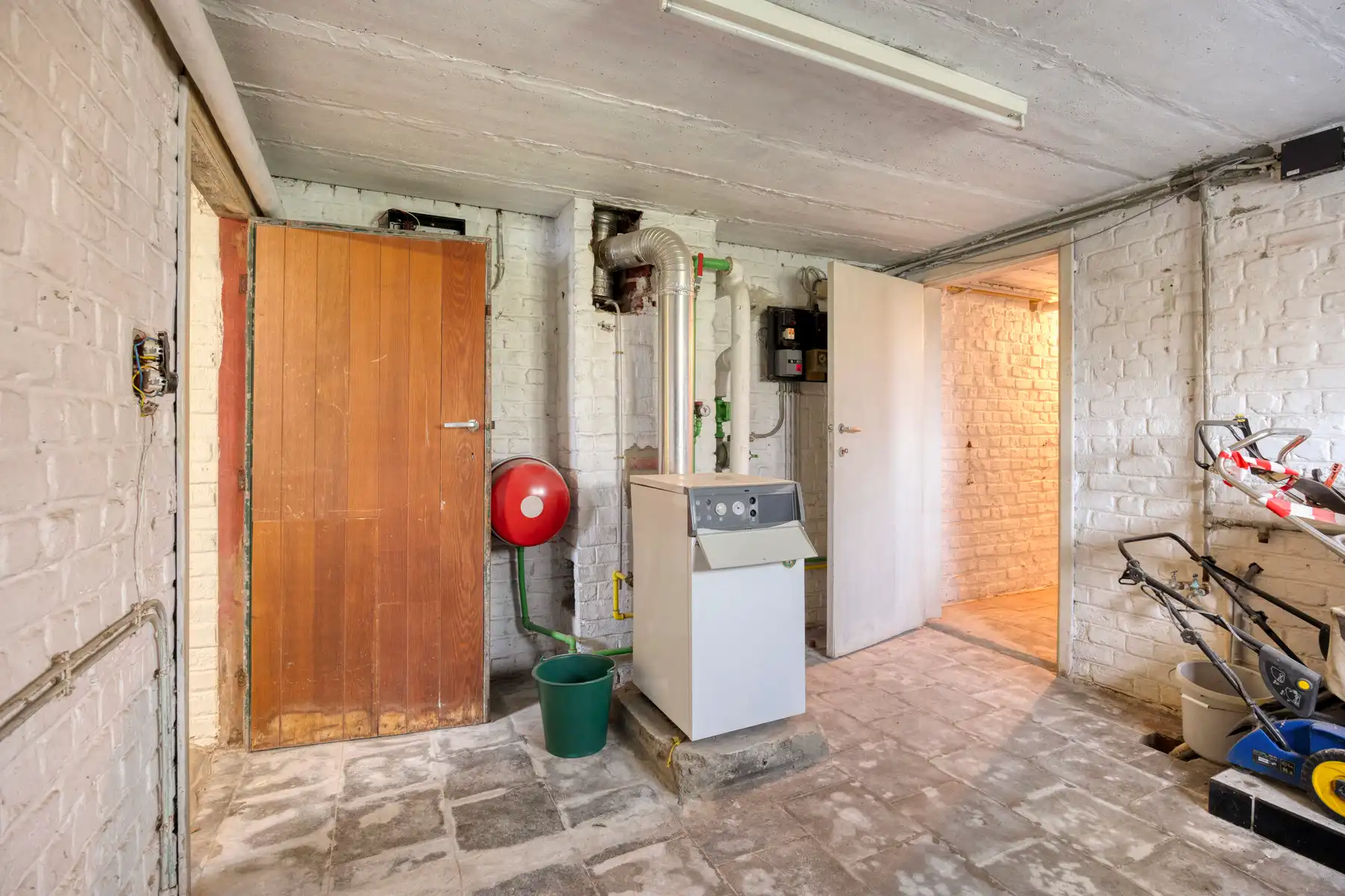 Ruime woning op een perceel van 14are 67ca op een topligging in Groot-Bijgaarden! foto 25