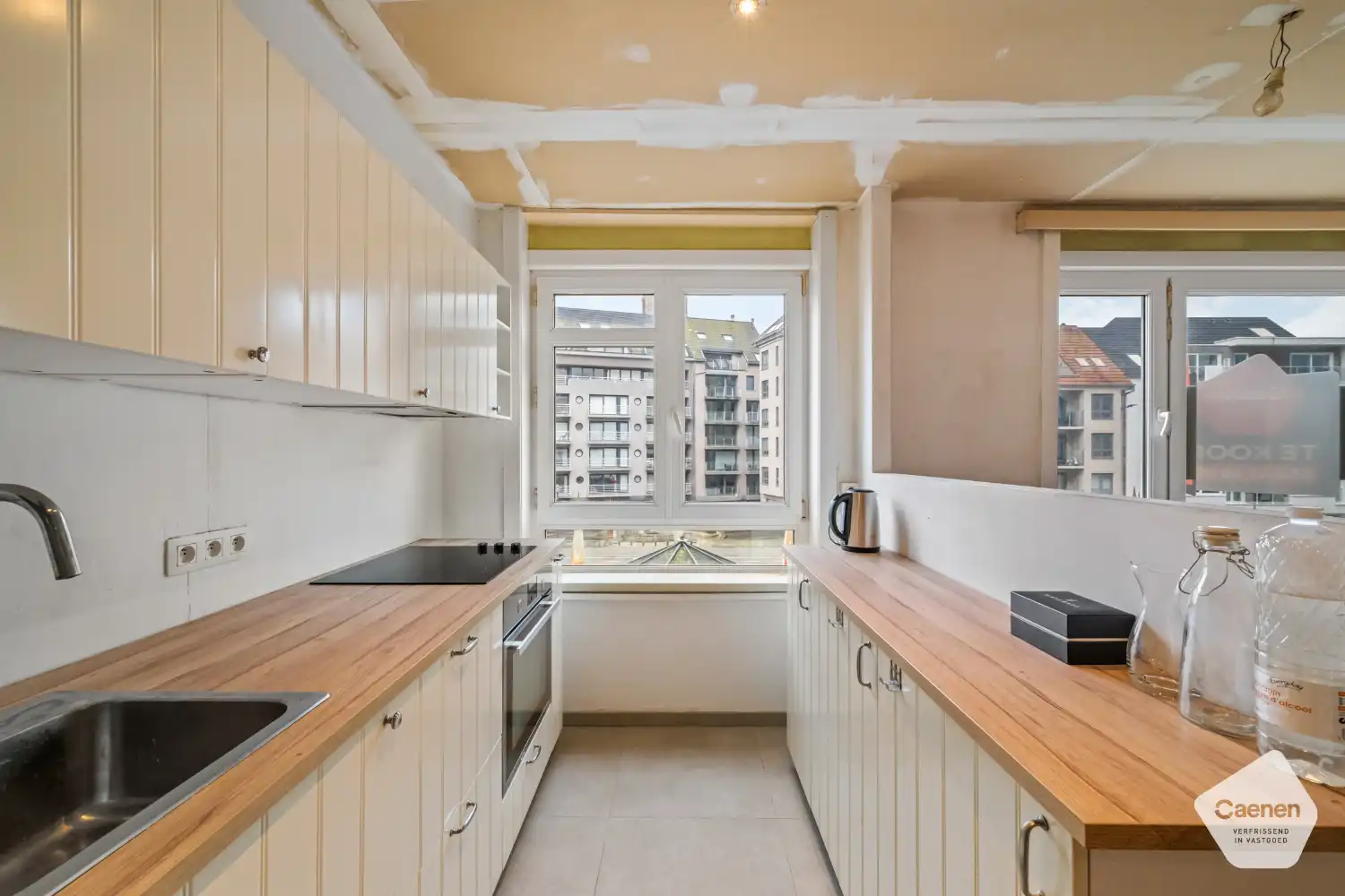 Instapklare studio op topligging aan het Casinoplein foto 14