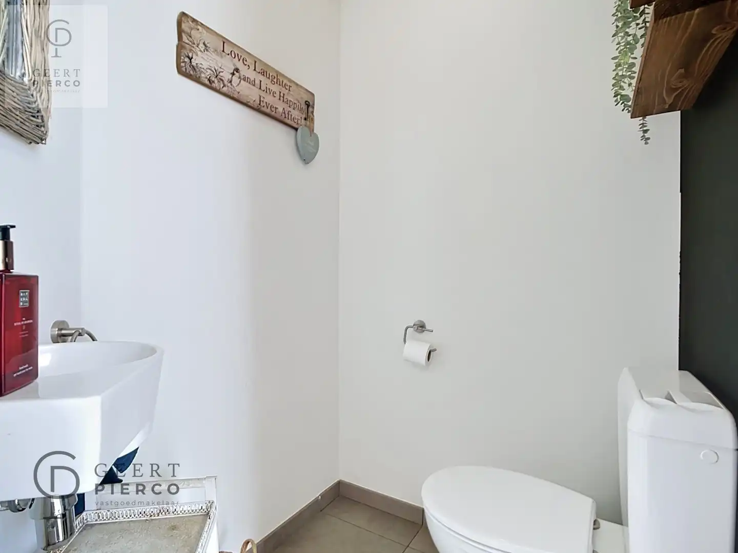 Knappe Villa in residentiële woonwijk foto 15