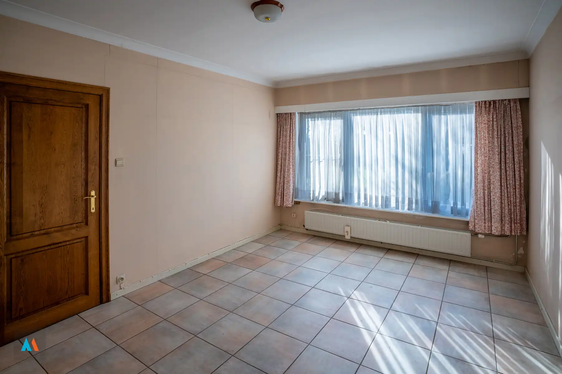 Polyvalent gebouw foto 15