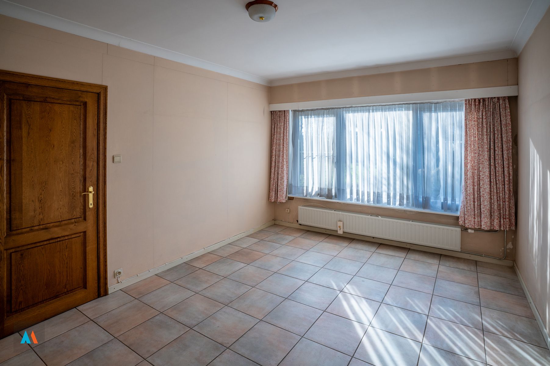 Polyvalent gebouw foto 15