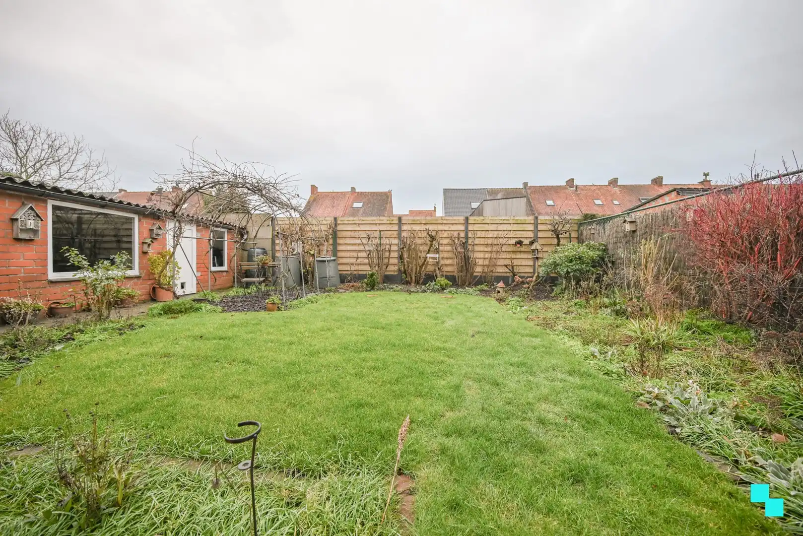 Verrassend ruime ééngezinswoning in Emelgem foto 12