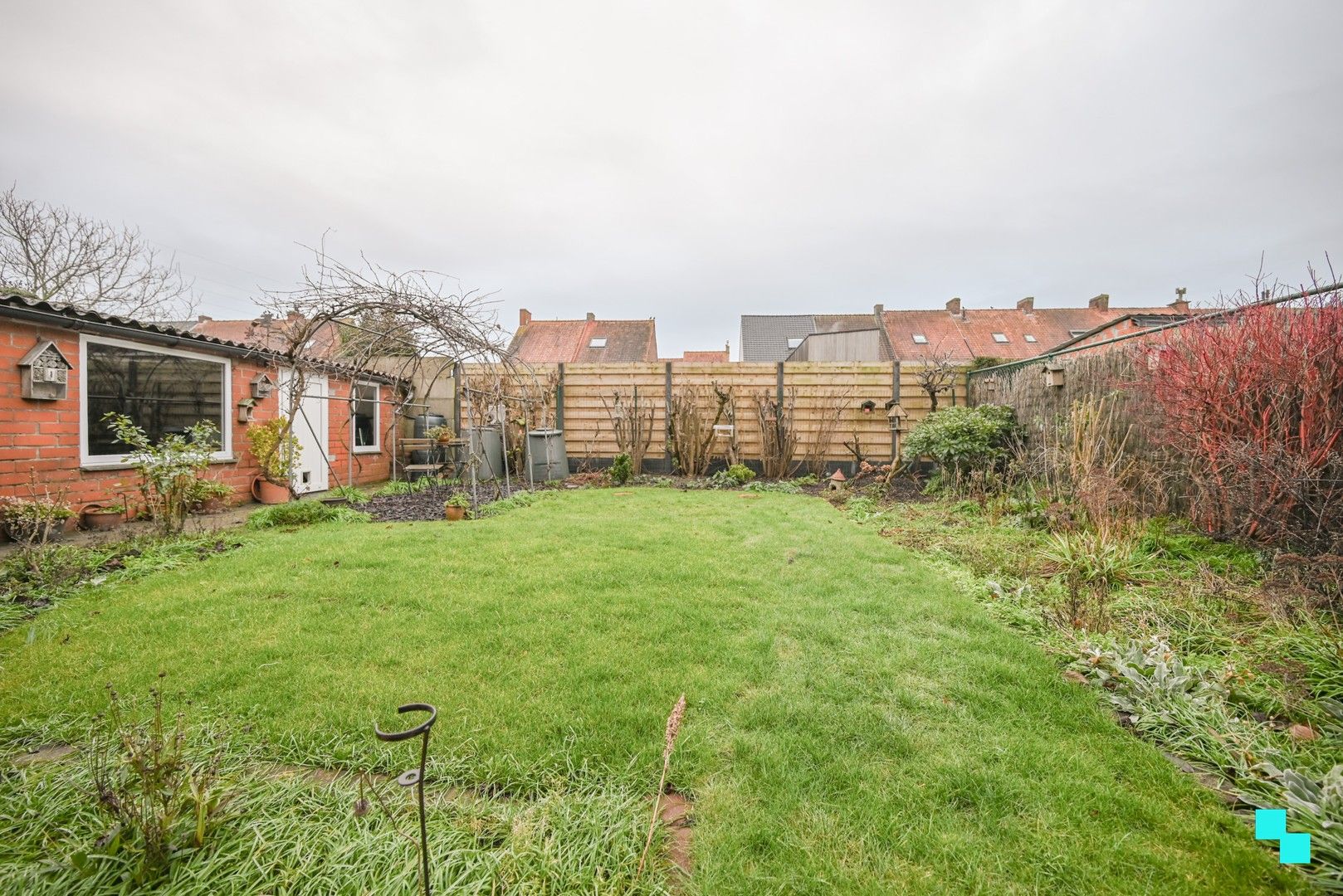 Verrassend ruime ééngezinswoning in Emelgem foto 12