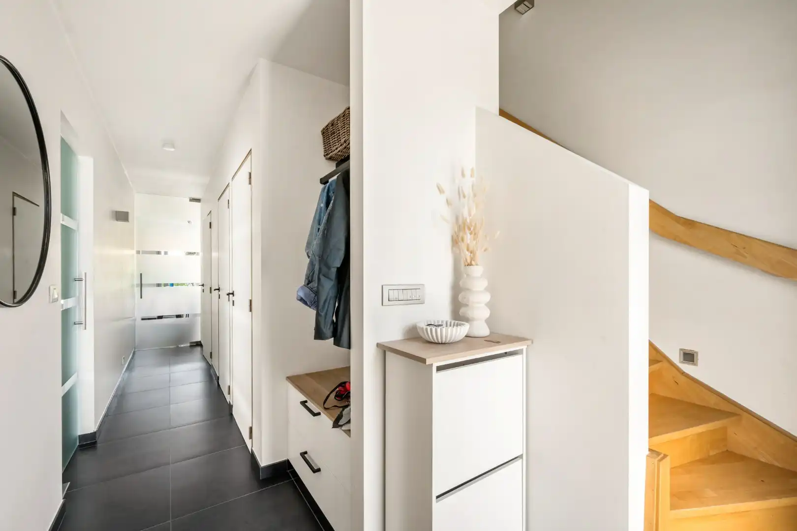 Halfopen woning met 3 slaapkamers, garage en tuin in Ardooie foto 11