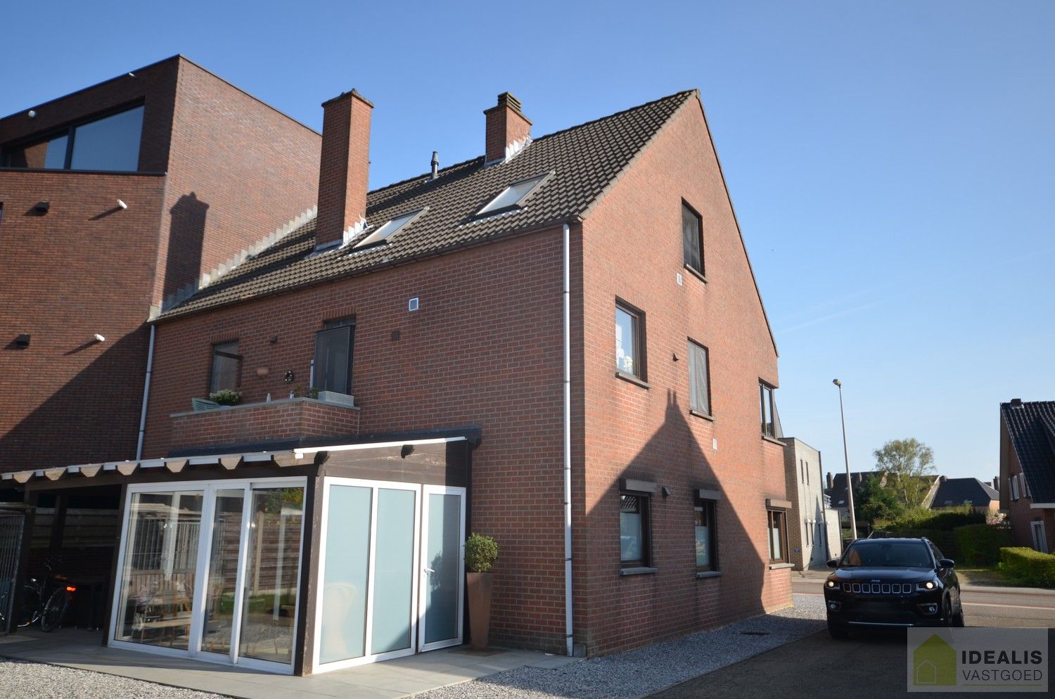 CENTRAAL GELEGEN OPBRENGSTEIGENDOM MET 3 APPARTEMENTEN IN HET CENTRUM VAN LOMMEL OP RUIM PERCEEL VAN 9A 35CA! foto 20