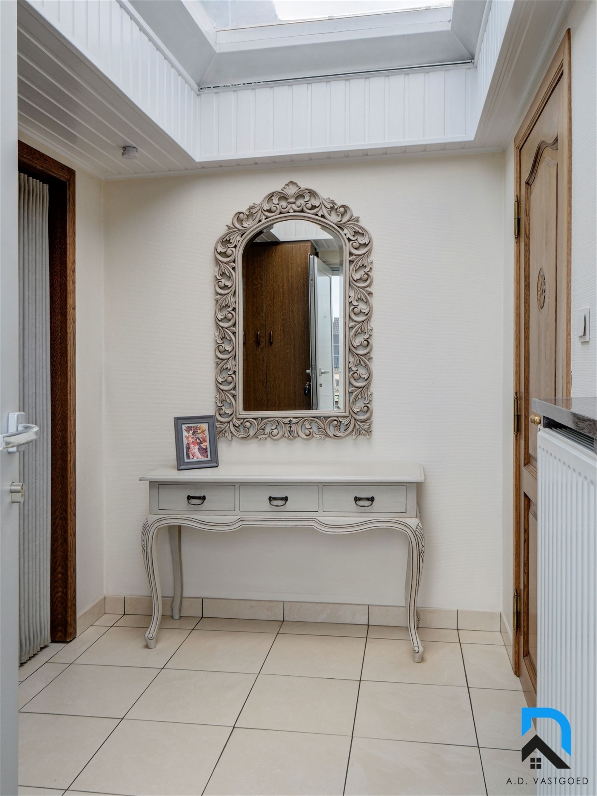 Ruim appartement met 3 slaapkamers en privé tuin foto 11