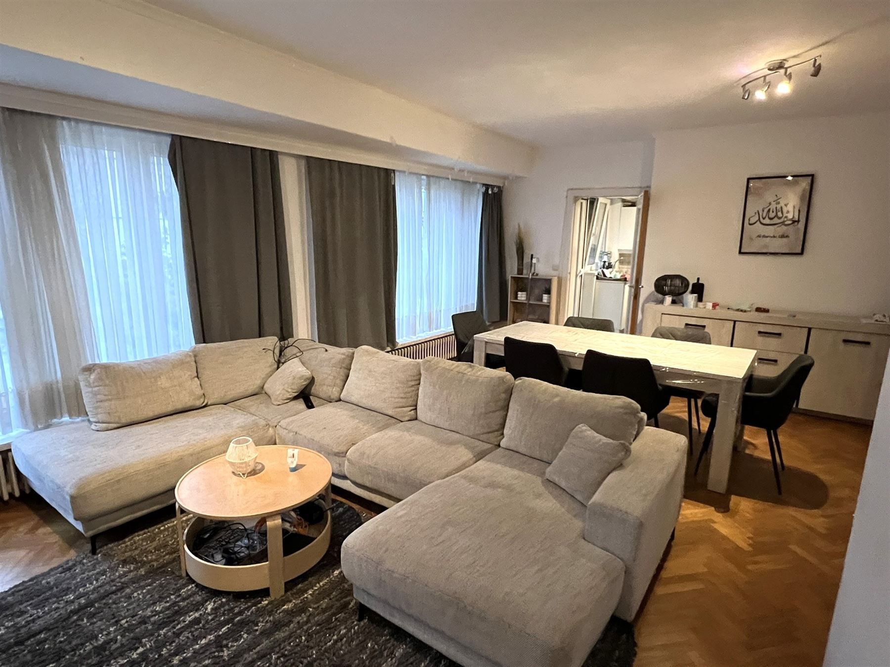 Residentieel gelegen, ruim en praktisch appartement foto 6
