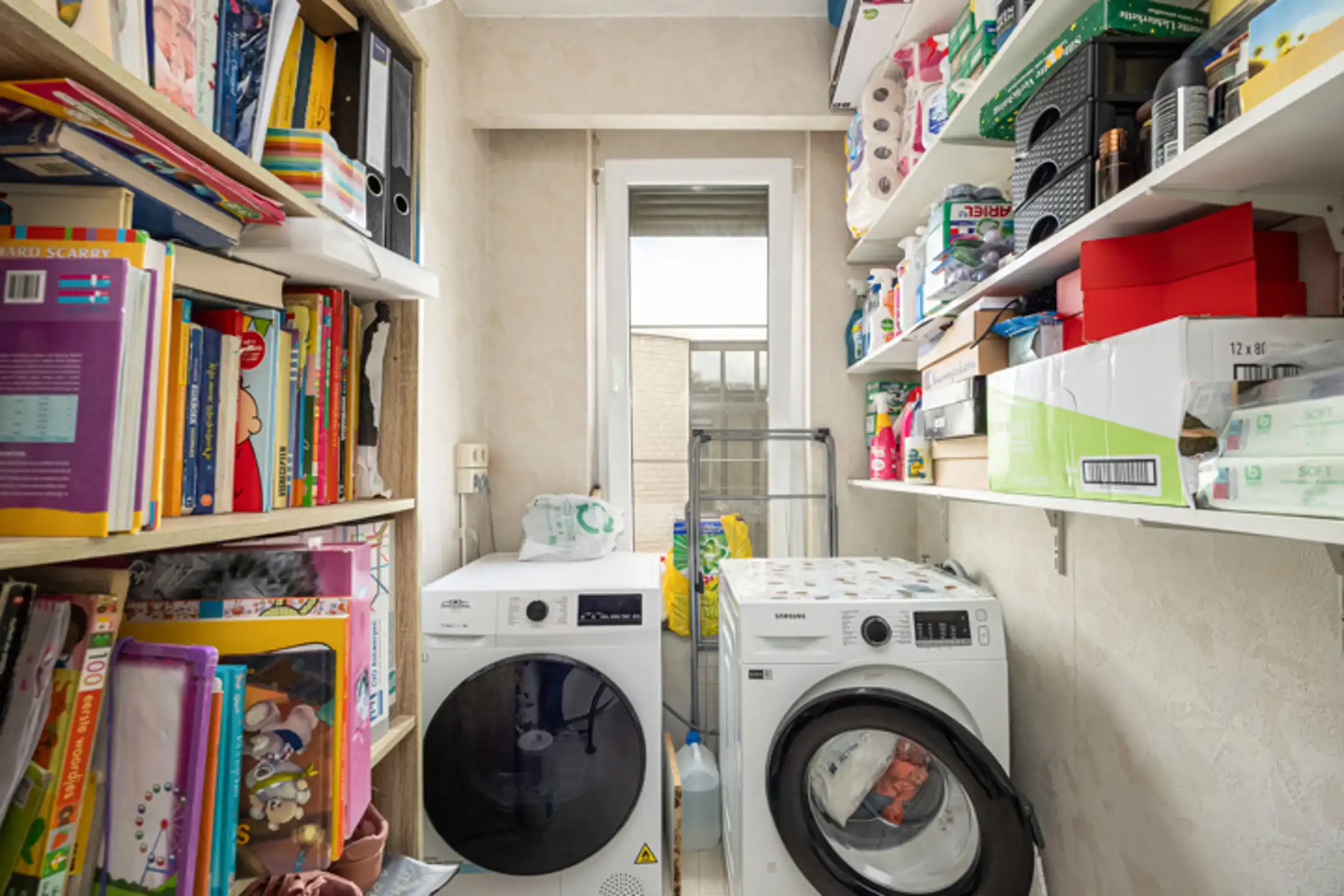 mooi appartement met terras en veel lichtinval met 2/3 slaapkamers  foto 11