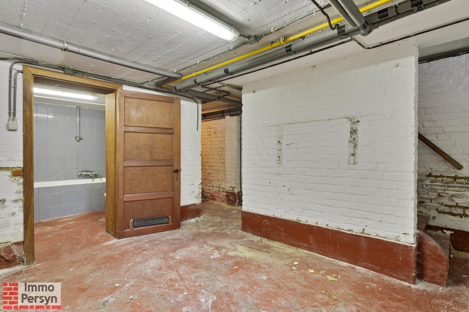 Ruime stadswoning met 3 slaapkamers en tuintje. foto 13