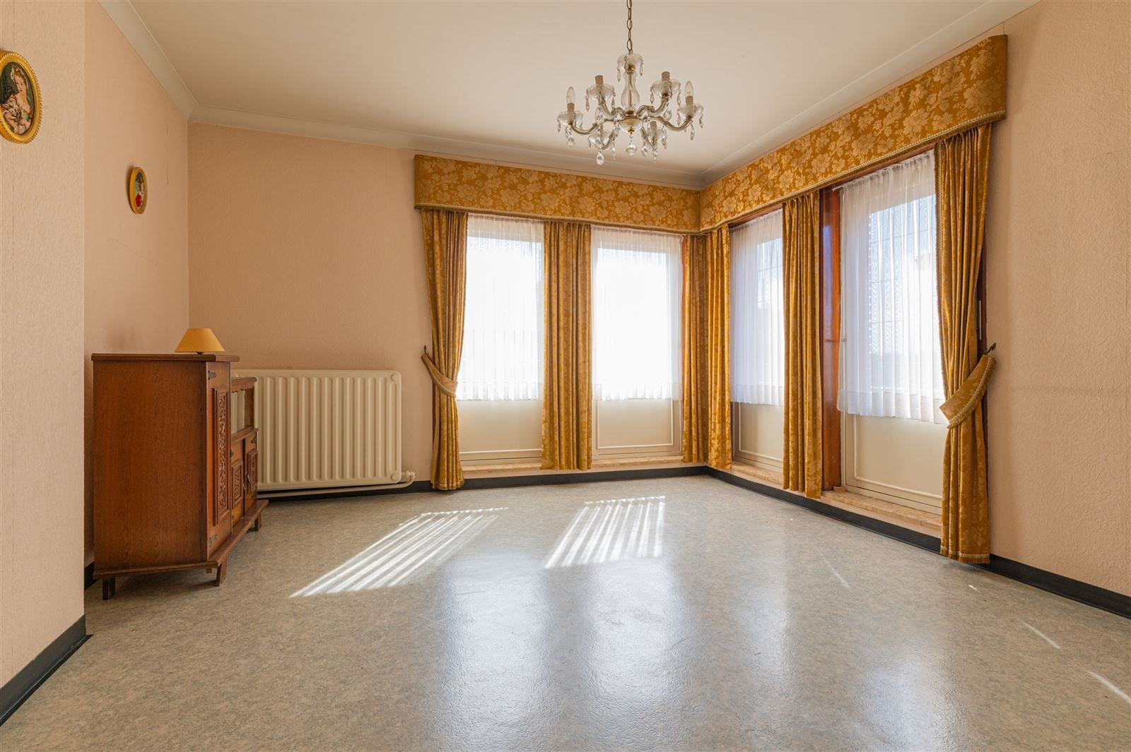 3 gevelwoning met loods (248m2) en garage foto 24