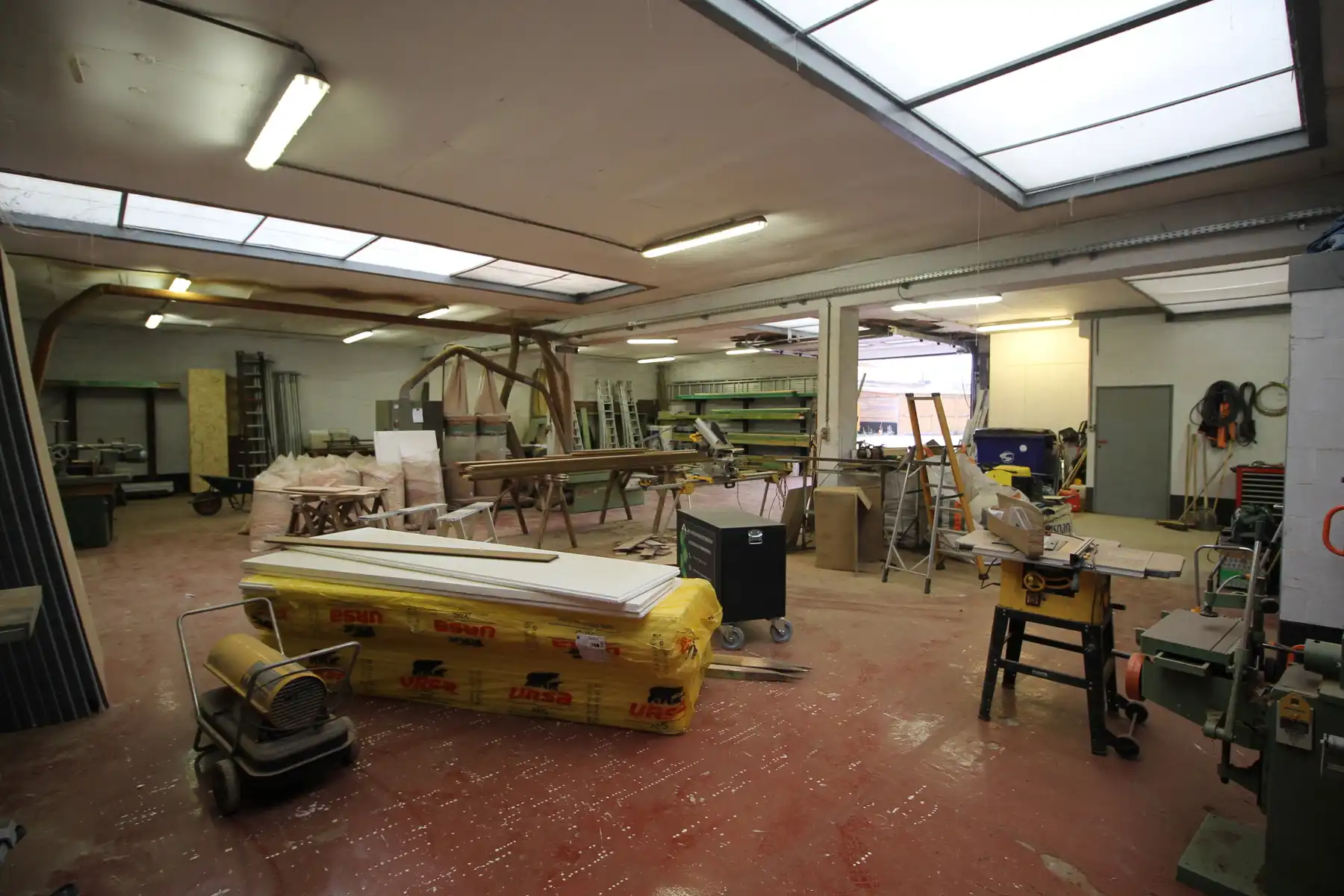 Industriehal van ca. 280m² in Bedrijvencentrum Merksplas. foto 5