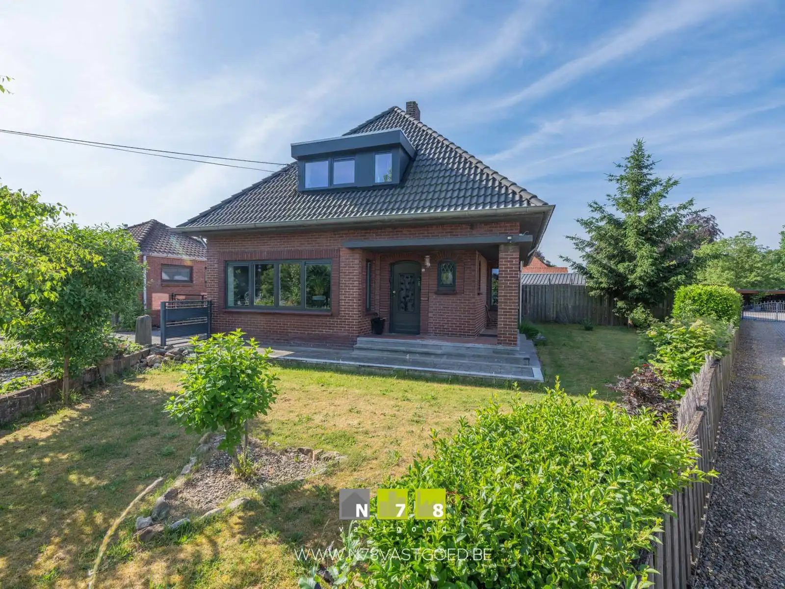 Hoofdfoto van de publicatie: Huis te koop