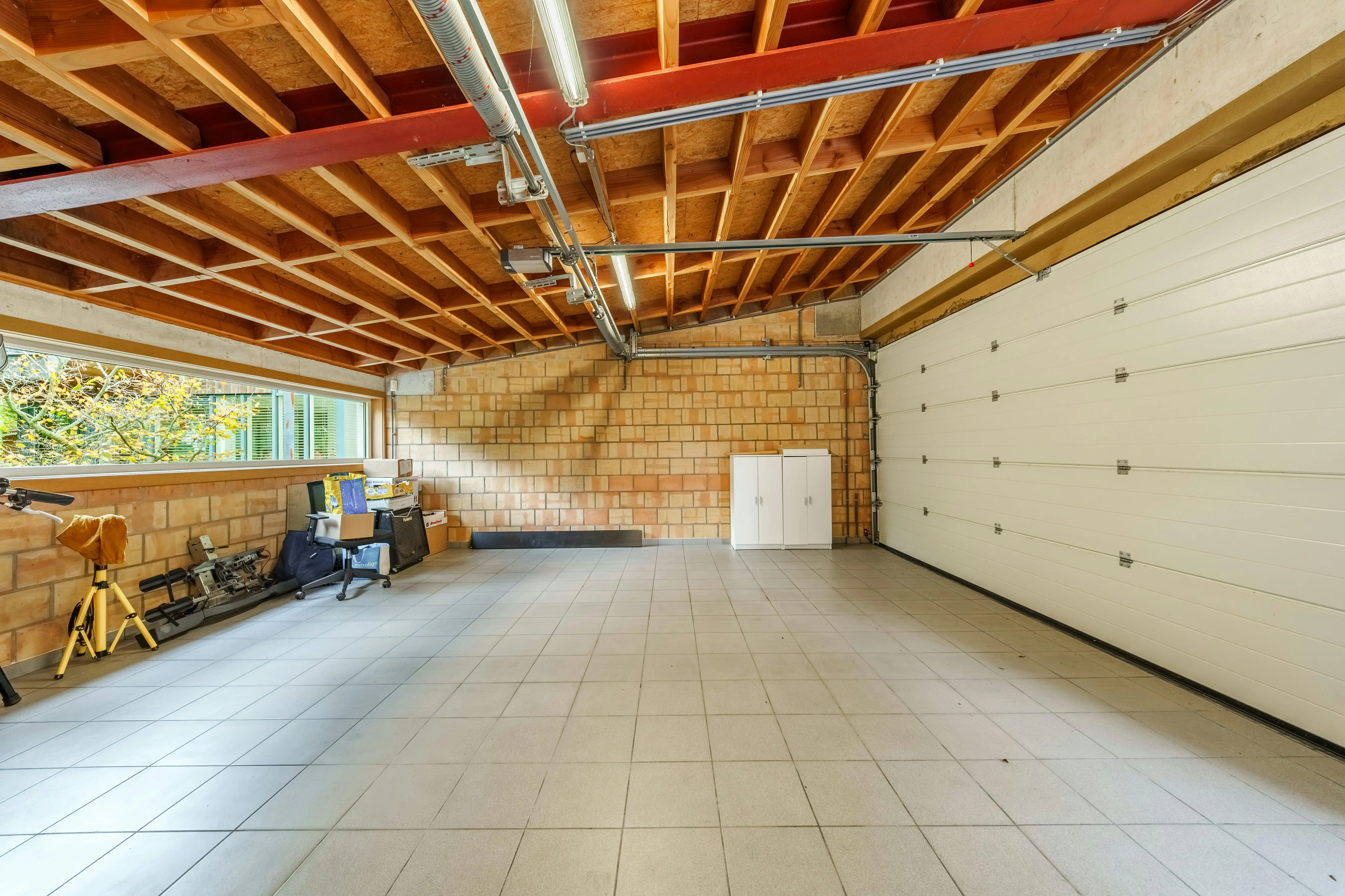 Architecturale villa met prachtige tuin te koop in Torhout foto 30