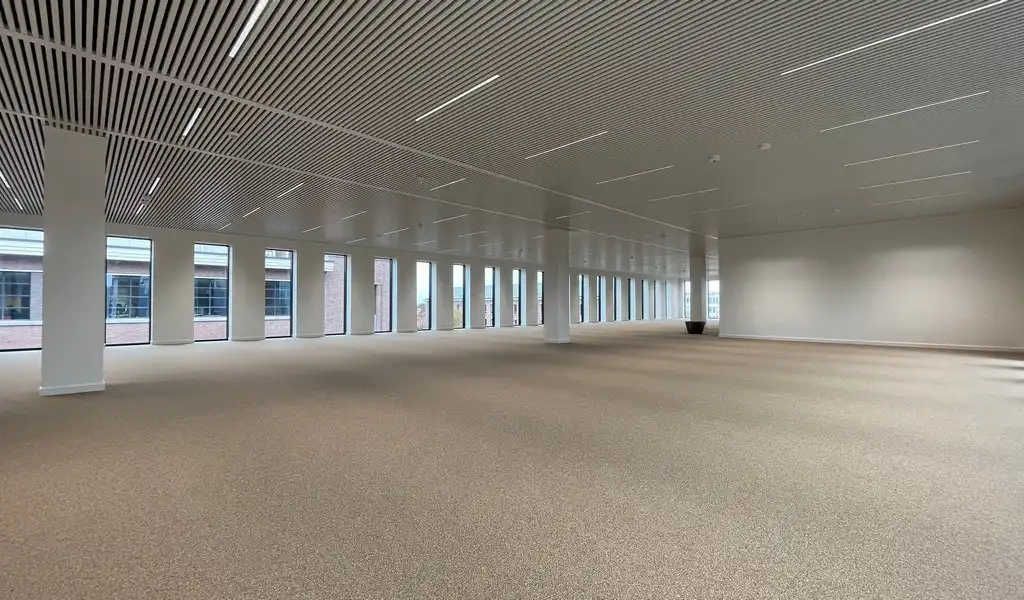 Zuidpoort Mechelen - nieuwbouw kantoren te huur aan station foto 8