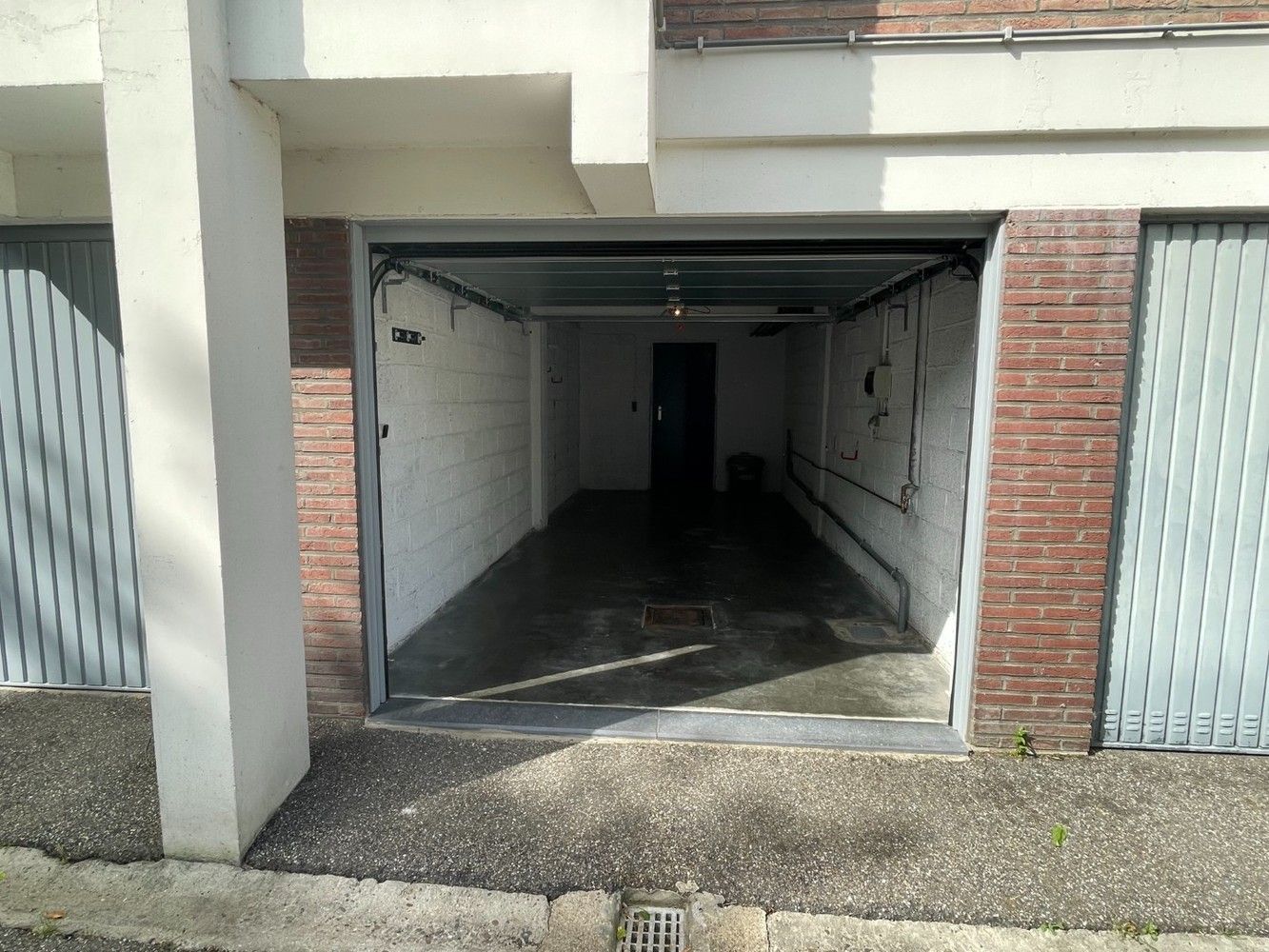 Rustig gelegen 3-kamerappartement MET garagebox foto 15